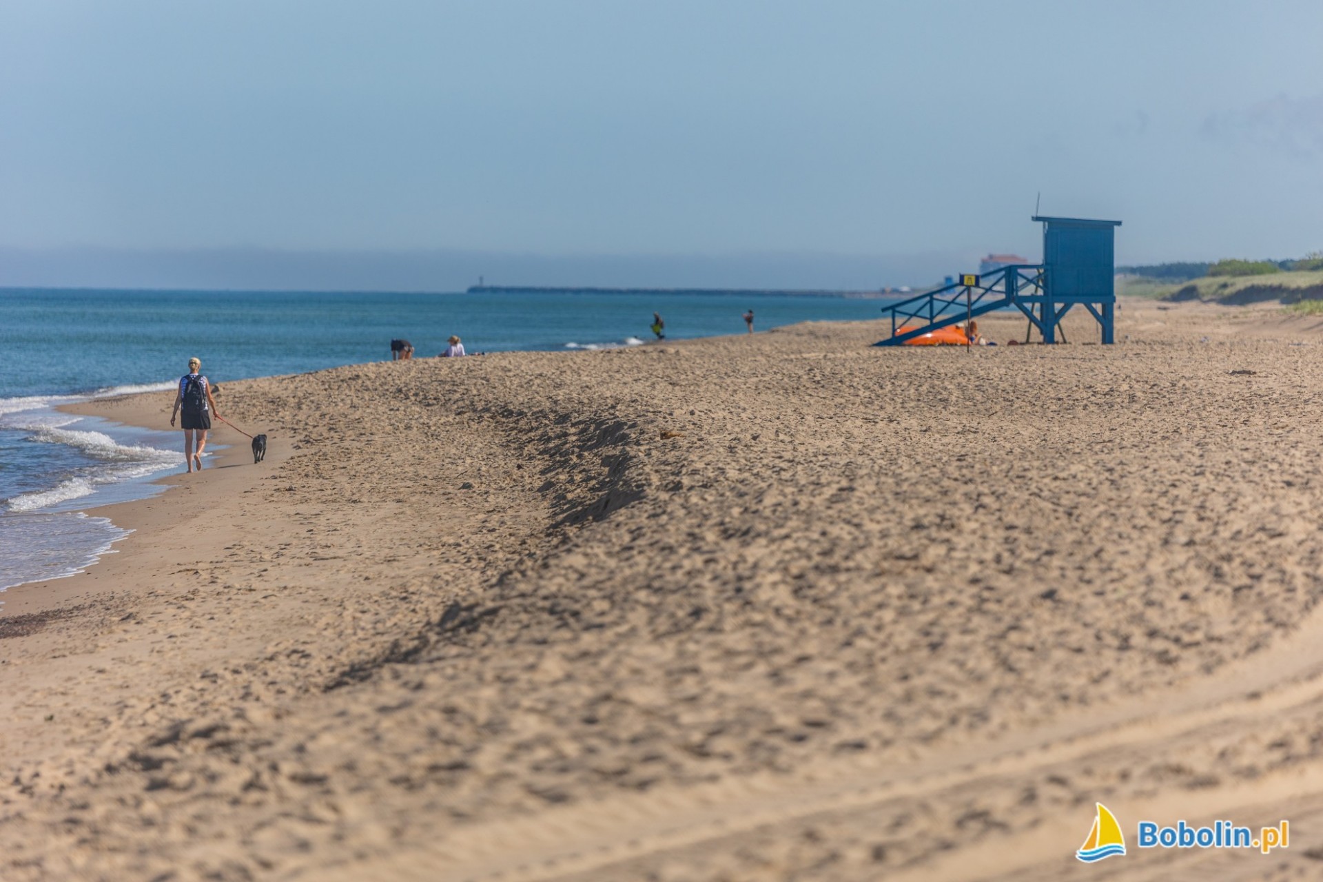 Plaża w Bobolinie - jaka jest plaża, co warto wiedzieć, strzeżon