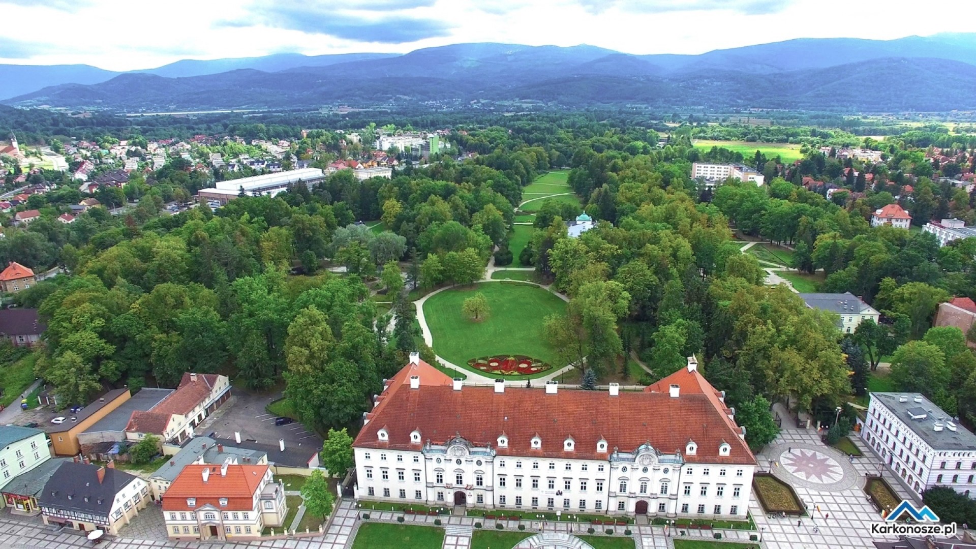 Pałac Schaffgotschów i park zdrojowy