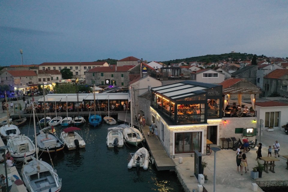 PIZZERIA MARETA