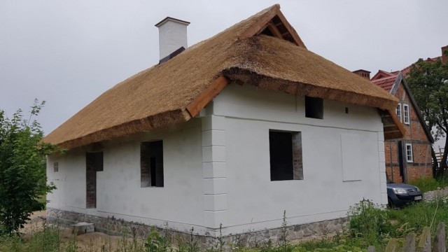 XVIII-wieczna zabytkowa chata