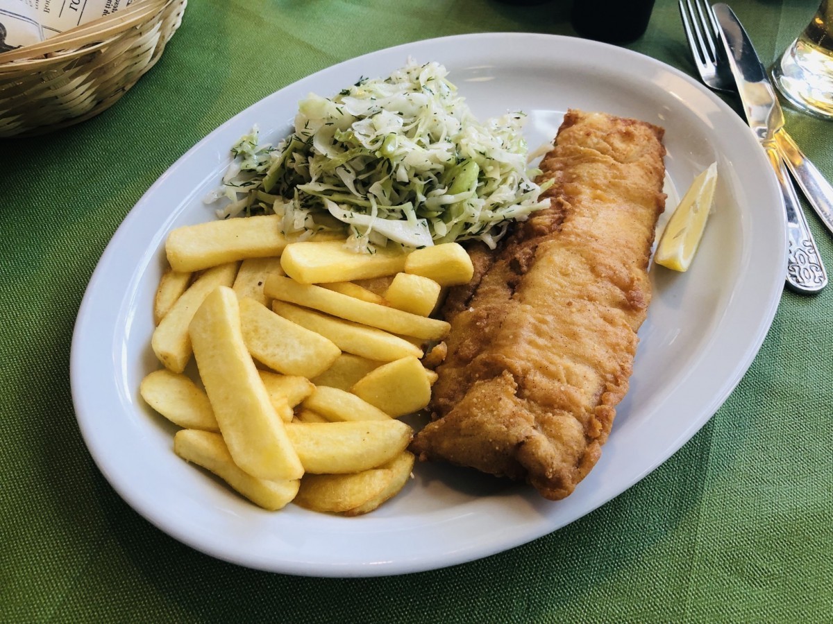 Zdjęcie związane z gastronomią w Osłoninie, przedstawiające ofertę miejsca na posiłek lub organizację spotkania.