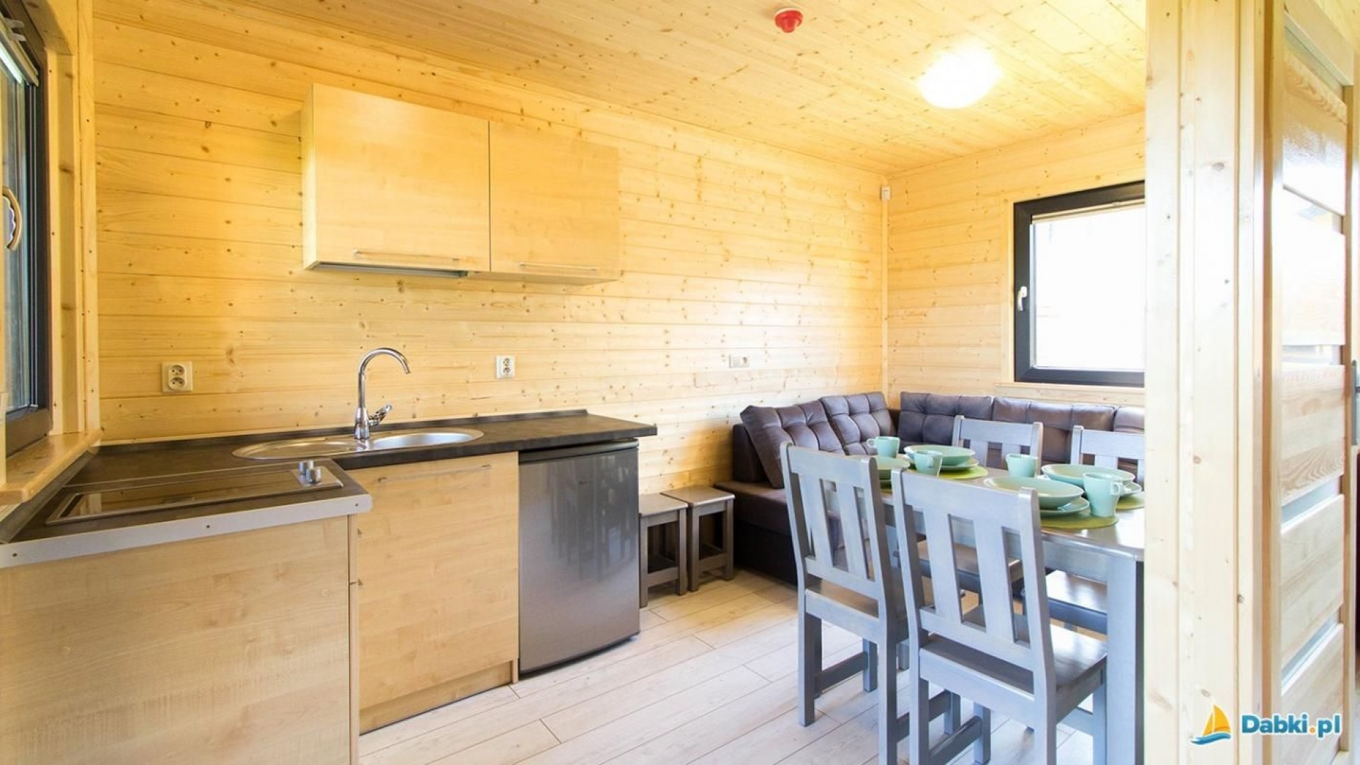 Domki NADMORSKI ZAKĄTEK