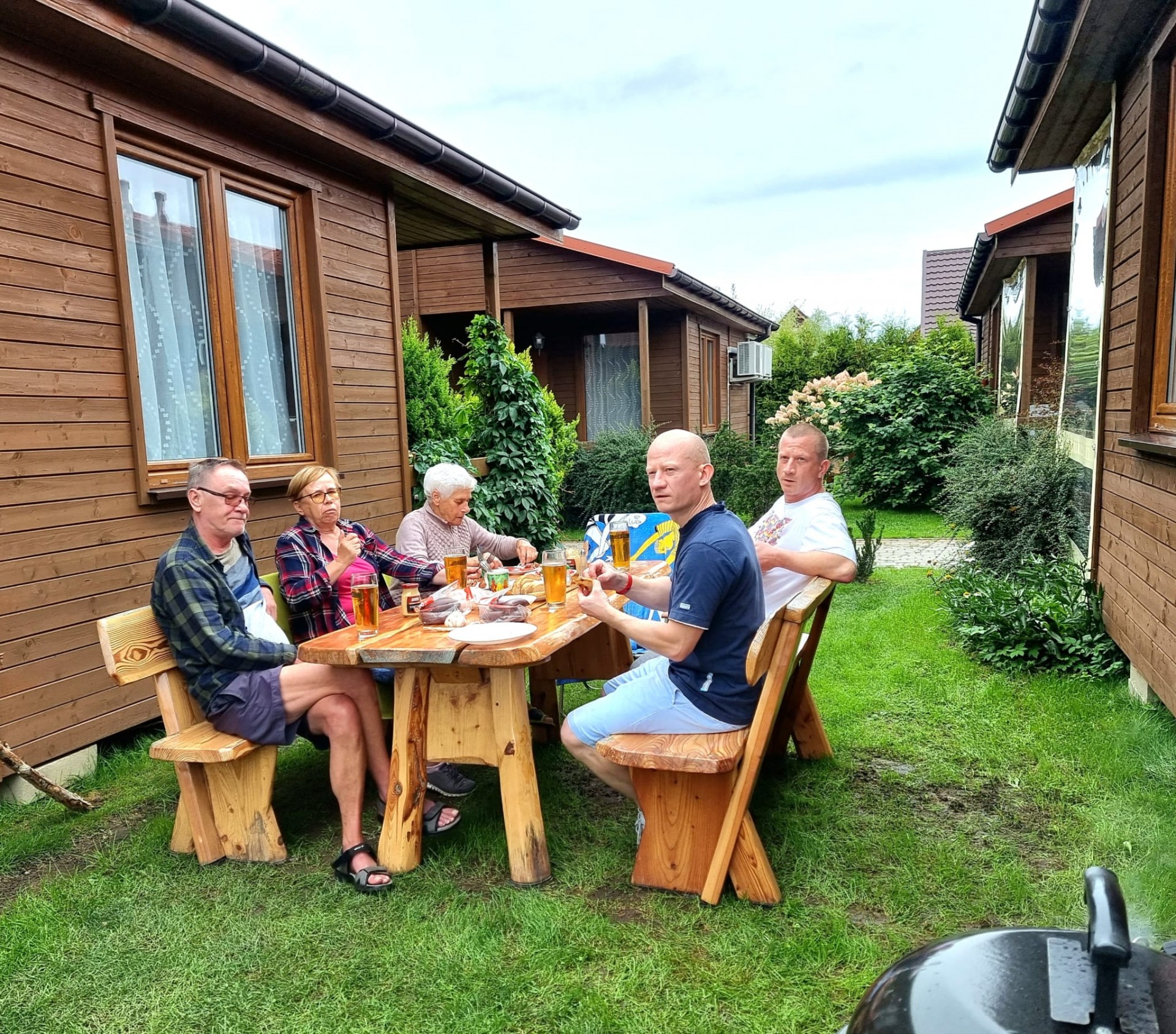 miejsce przy domku do grillowania