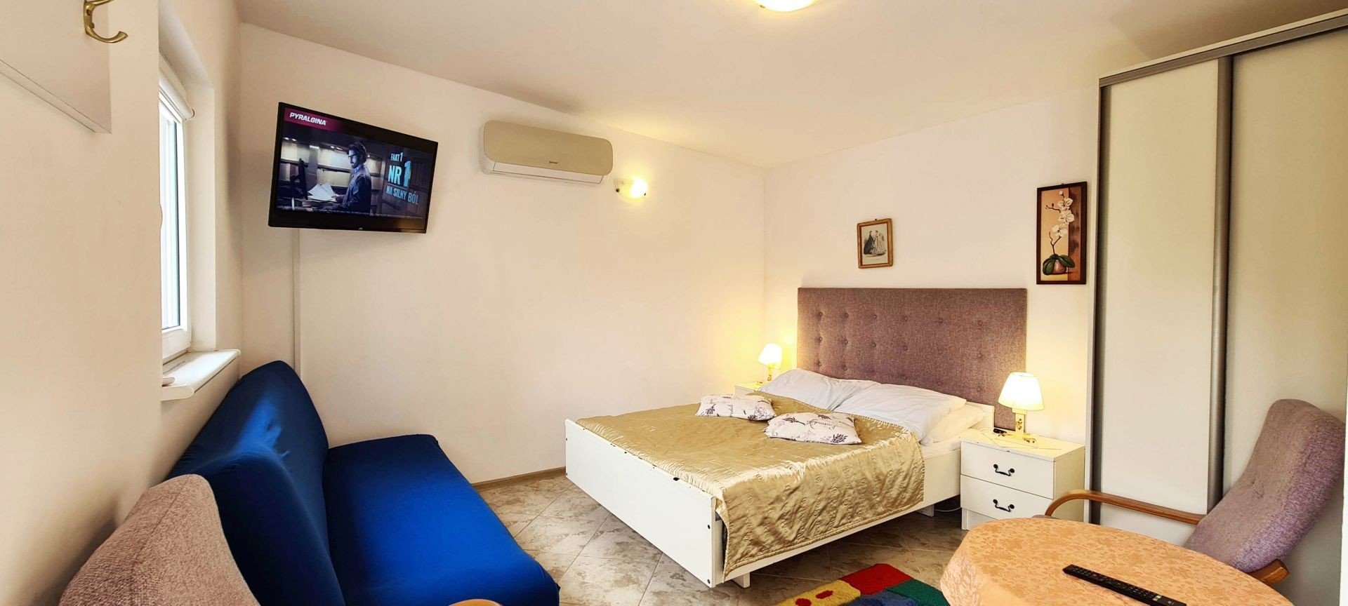 Pokoje, Apartament i Domek ATA