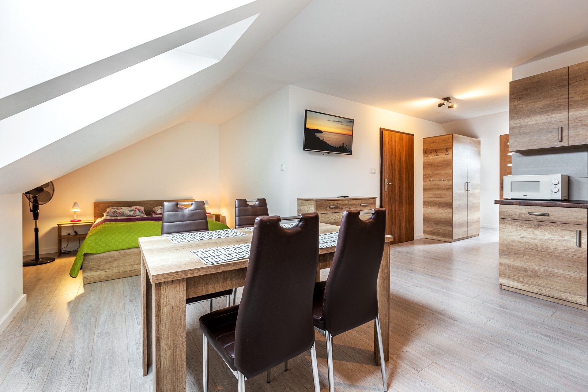 Pokój/studio 4/6 os.