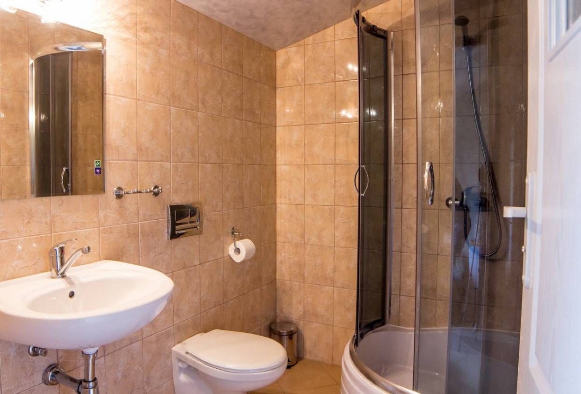 Pokoje Gościnne PEPI