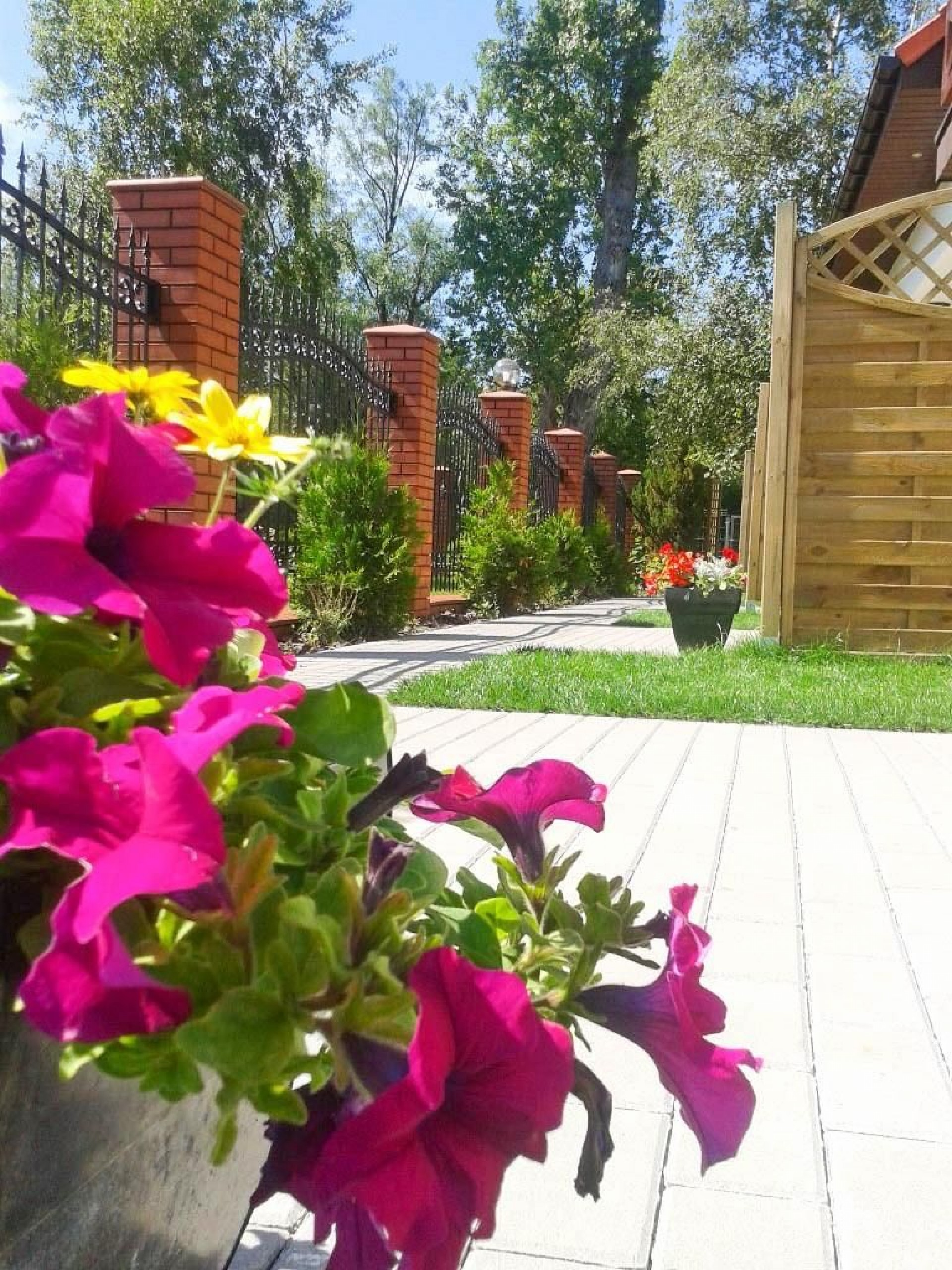 Domki apartamentowe GOŚCINIEC BOBOLIN