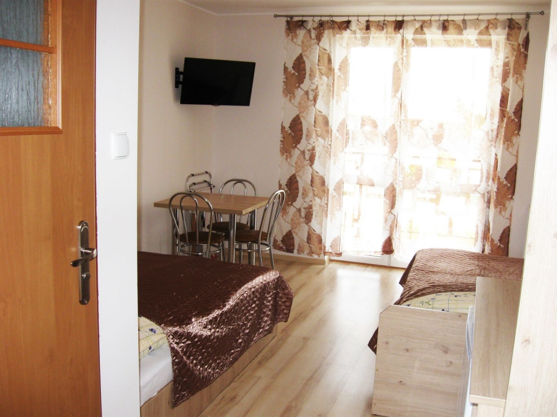 Pokoje Gościnne KU MORZU 1