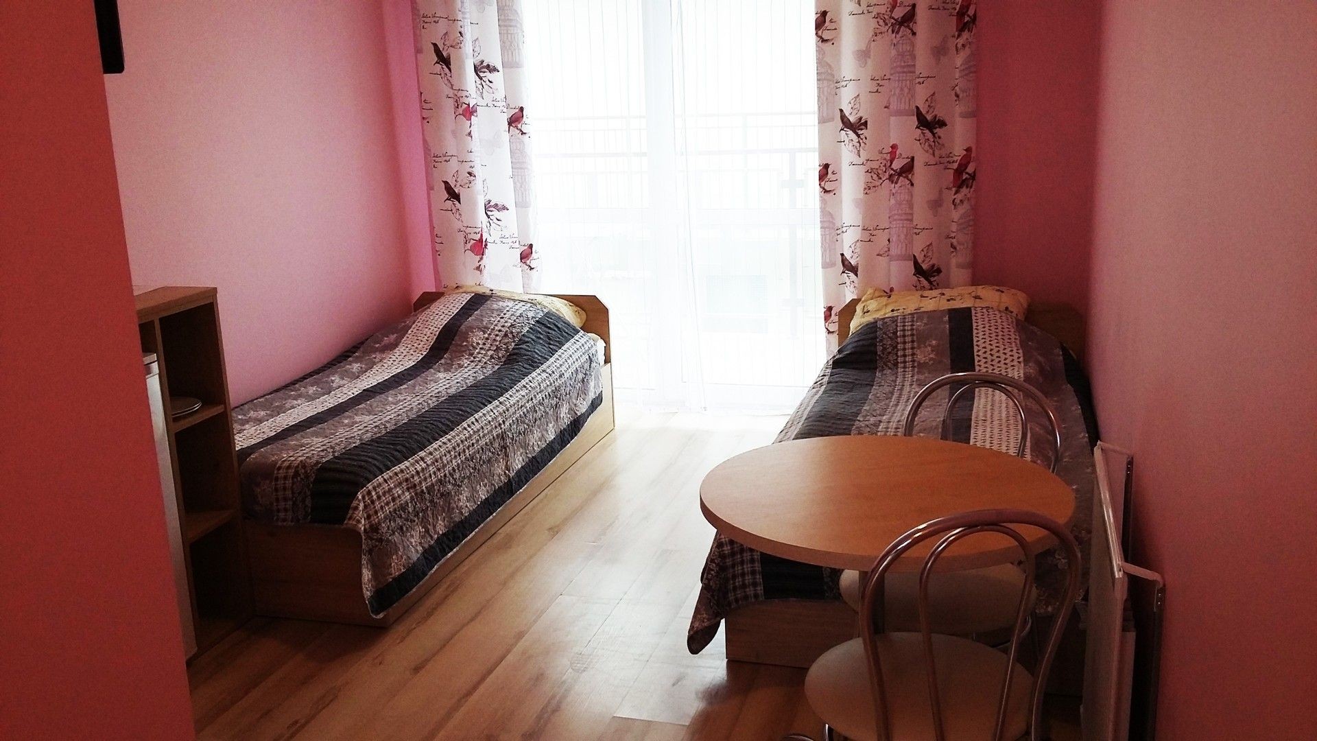 Pokoje Gościnne KU MORZU 1