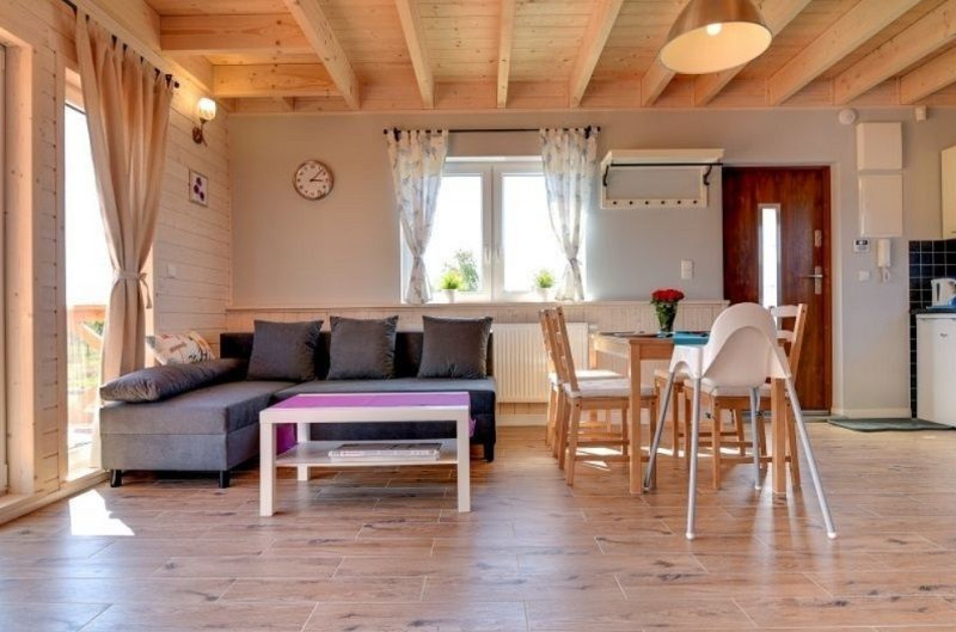 Domki i Apartamenty FALA
