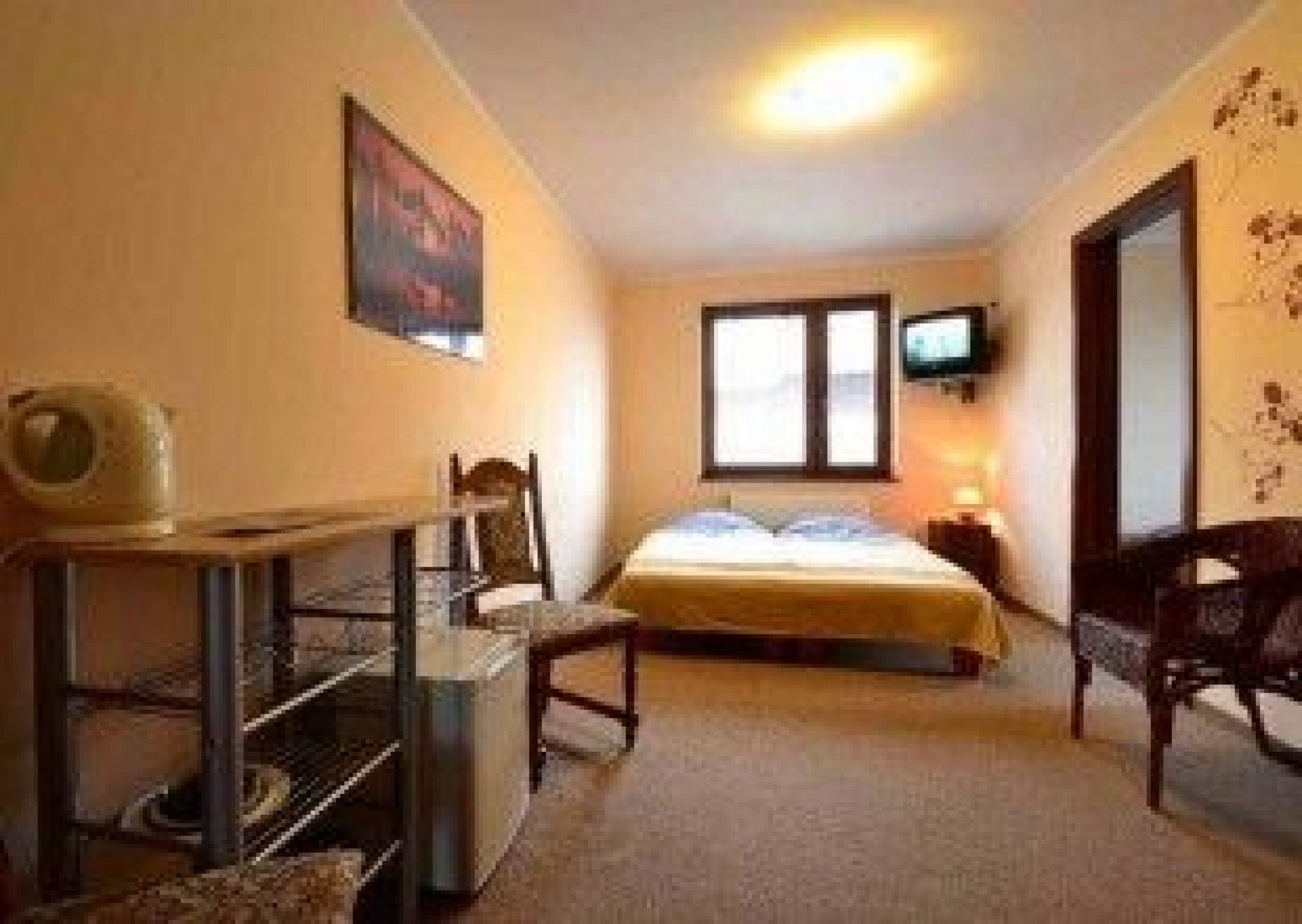 Pokoje i Apartamenty WITAJ