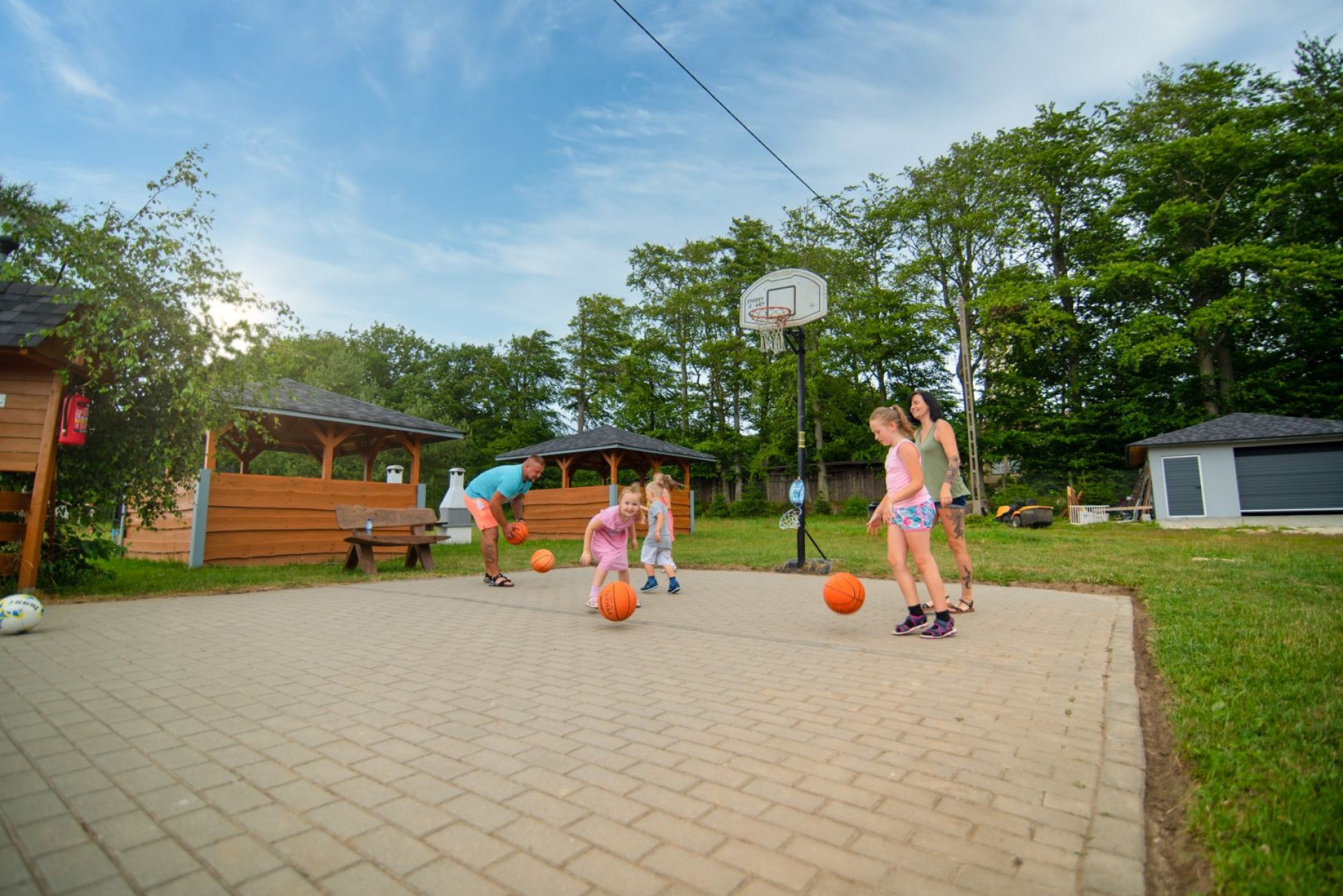 Domki i apartamenty LATARNIKA