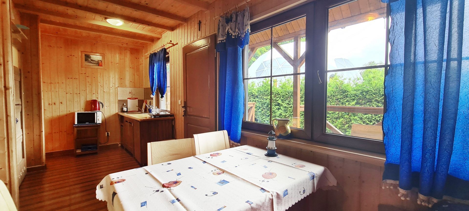 Domki i apartamenty LATARNIKA