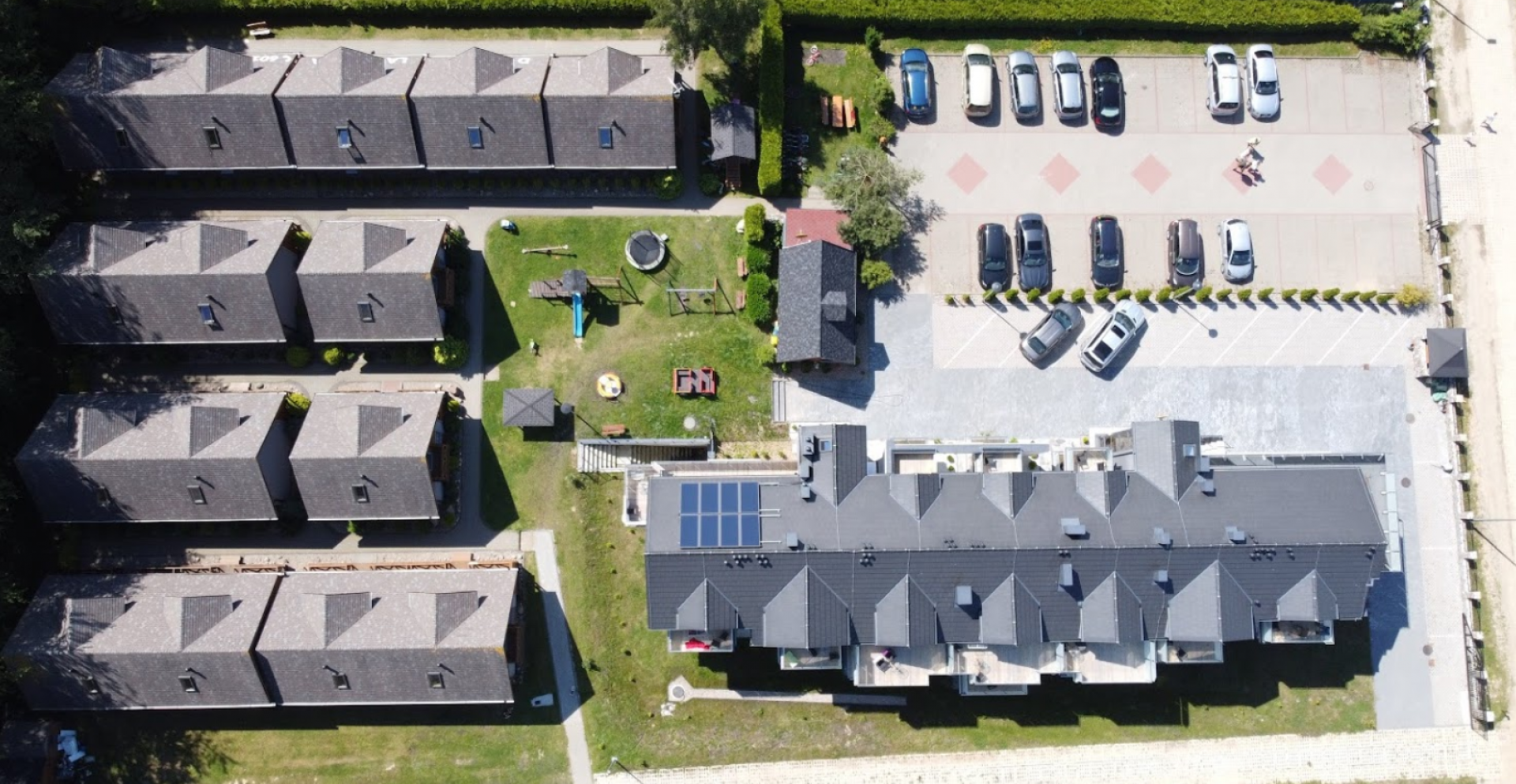 Domki i apartamenty LATARNIKA