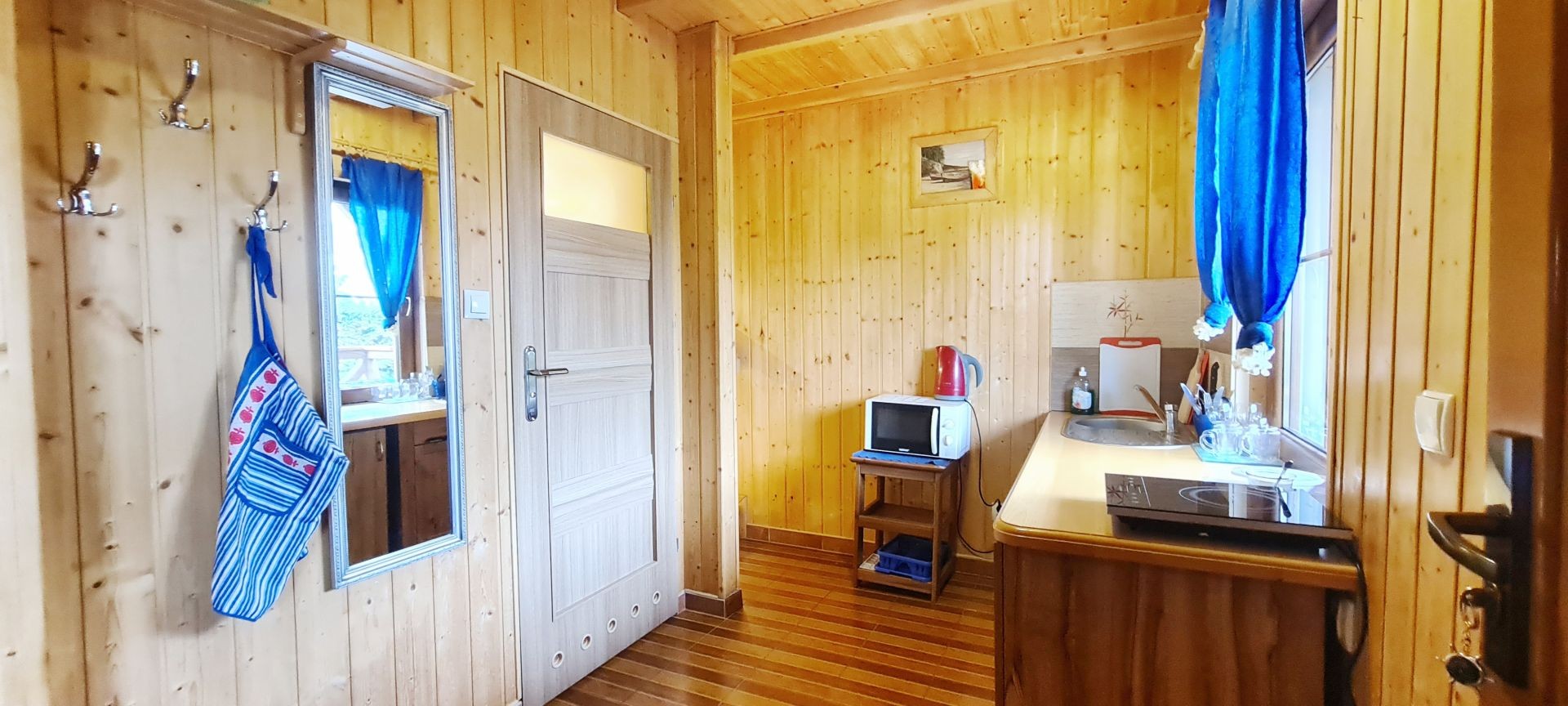 Domki i apartamenty LATARNIKA