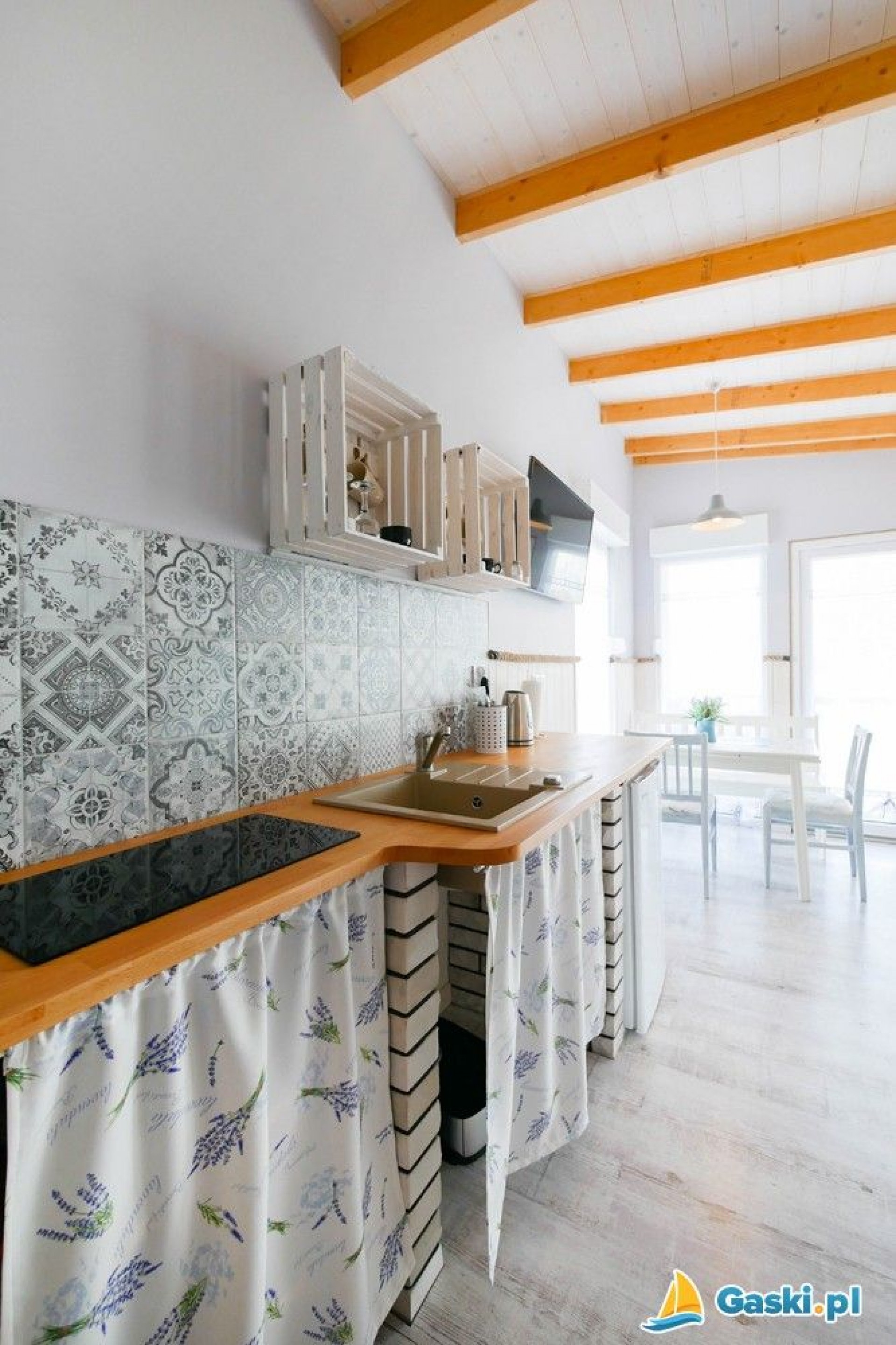 Pokoje i Domki BIAŁA PLAŻA