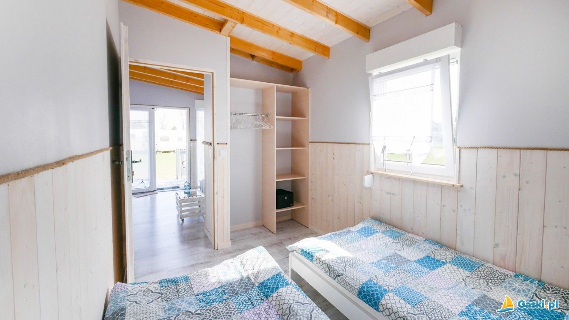 Pokoje i Domki BIAŁA PLAŻA