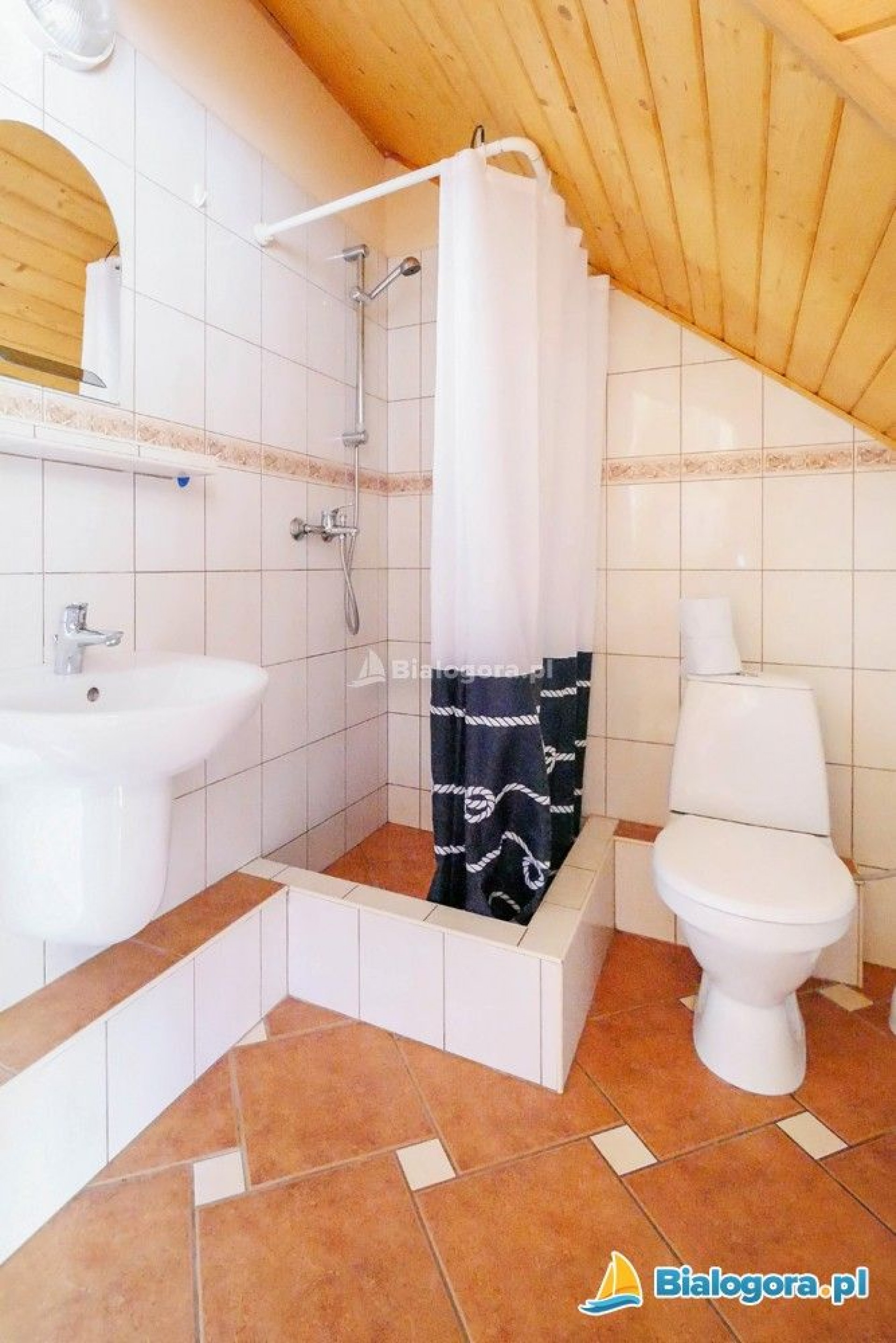 Pokoje Gościnne KOTWICA