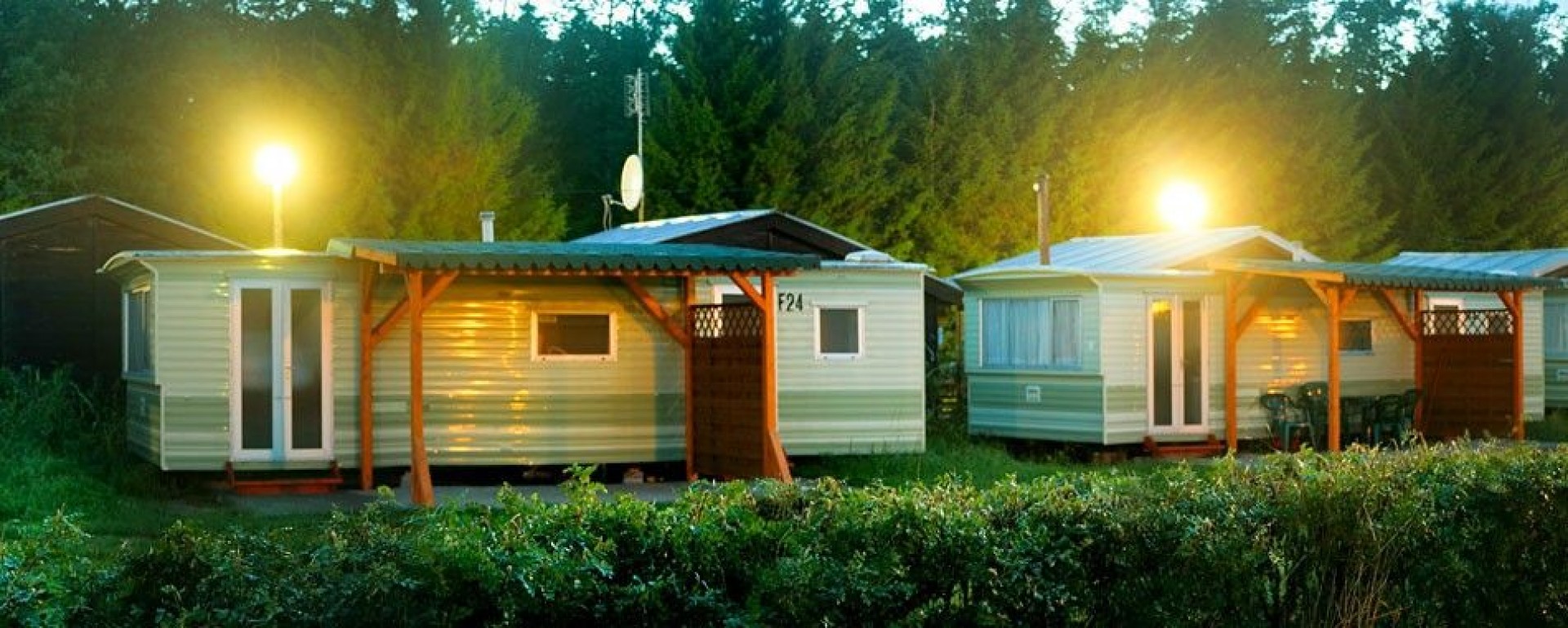 Domki Letniskowe BŁĘKITNA LAGUNA