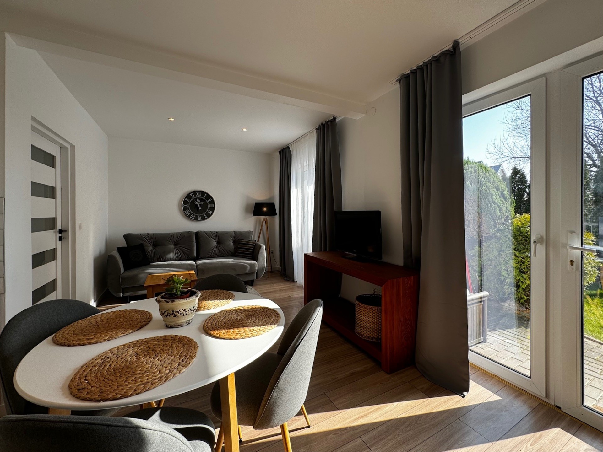 Pokoje i Apartamenty KOLIBER