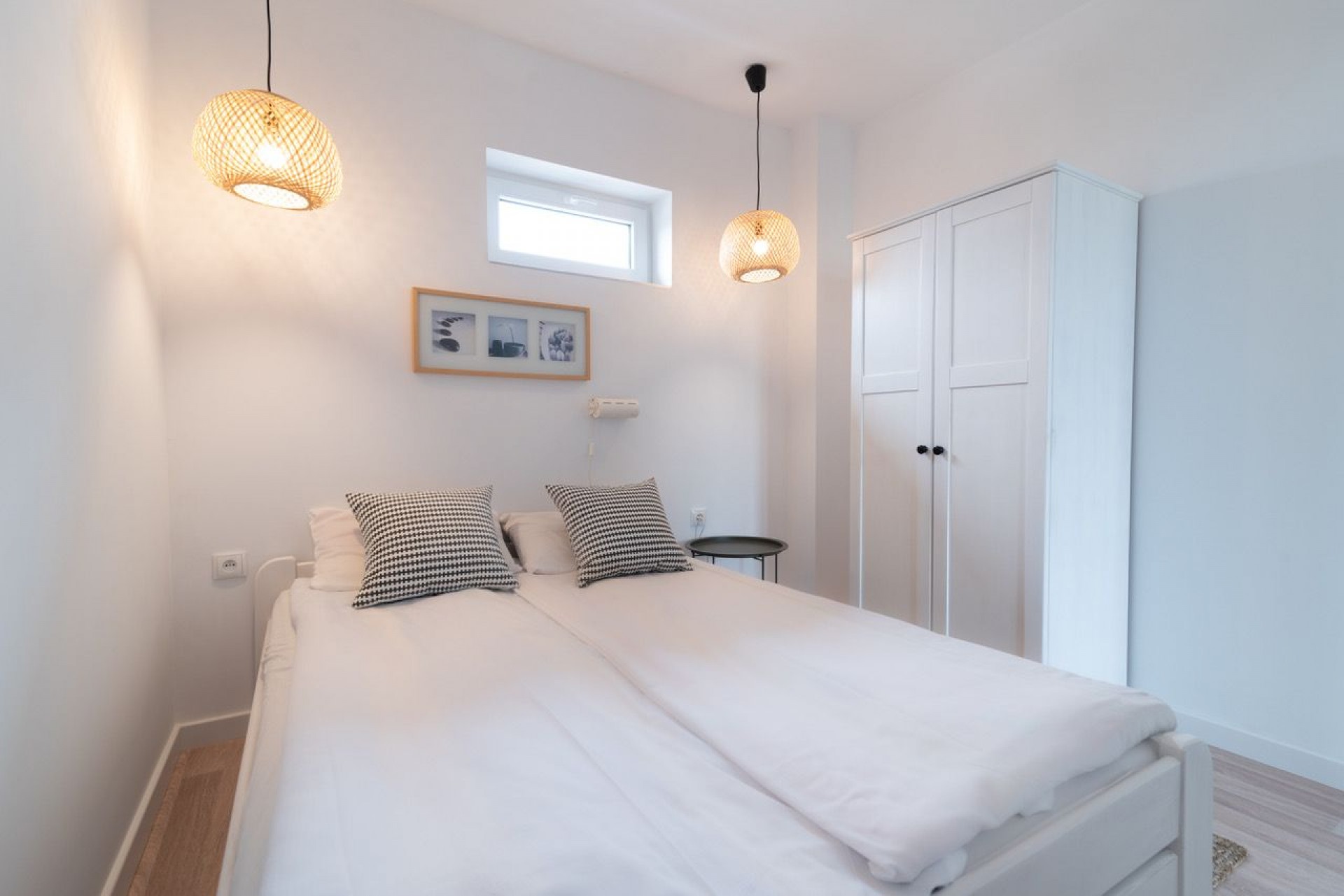 Pokoje i Apartamenty KOLIBER