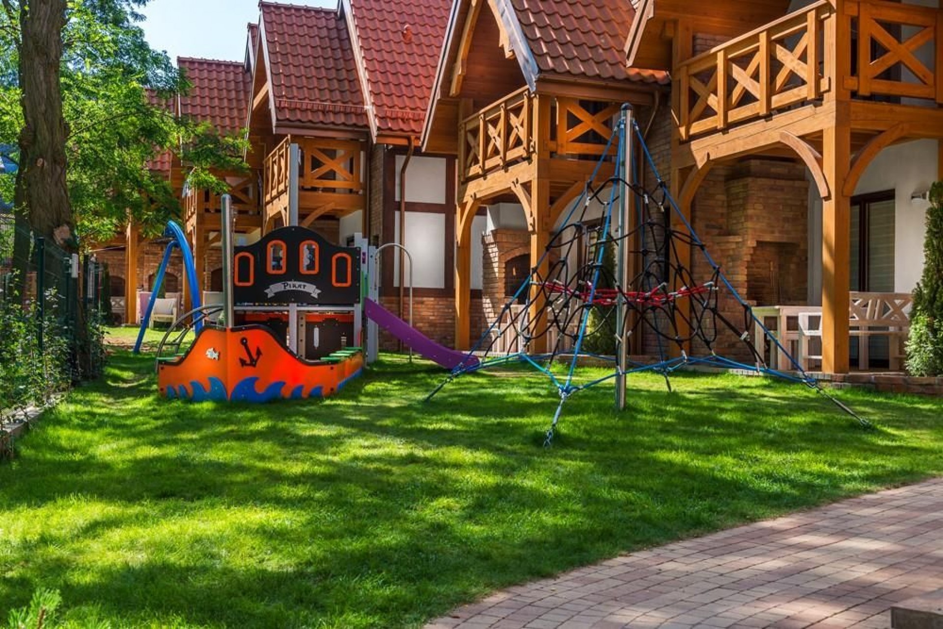 Domki Apartamentowe HALLERÓWKA