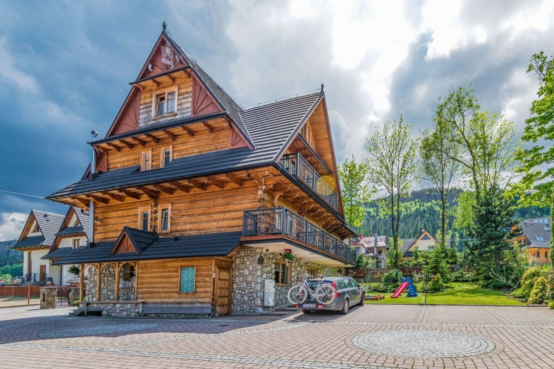 GOŚCINIEC REGIONALNY