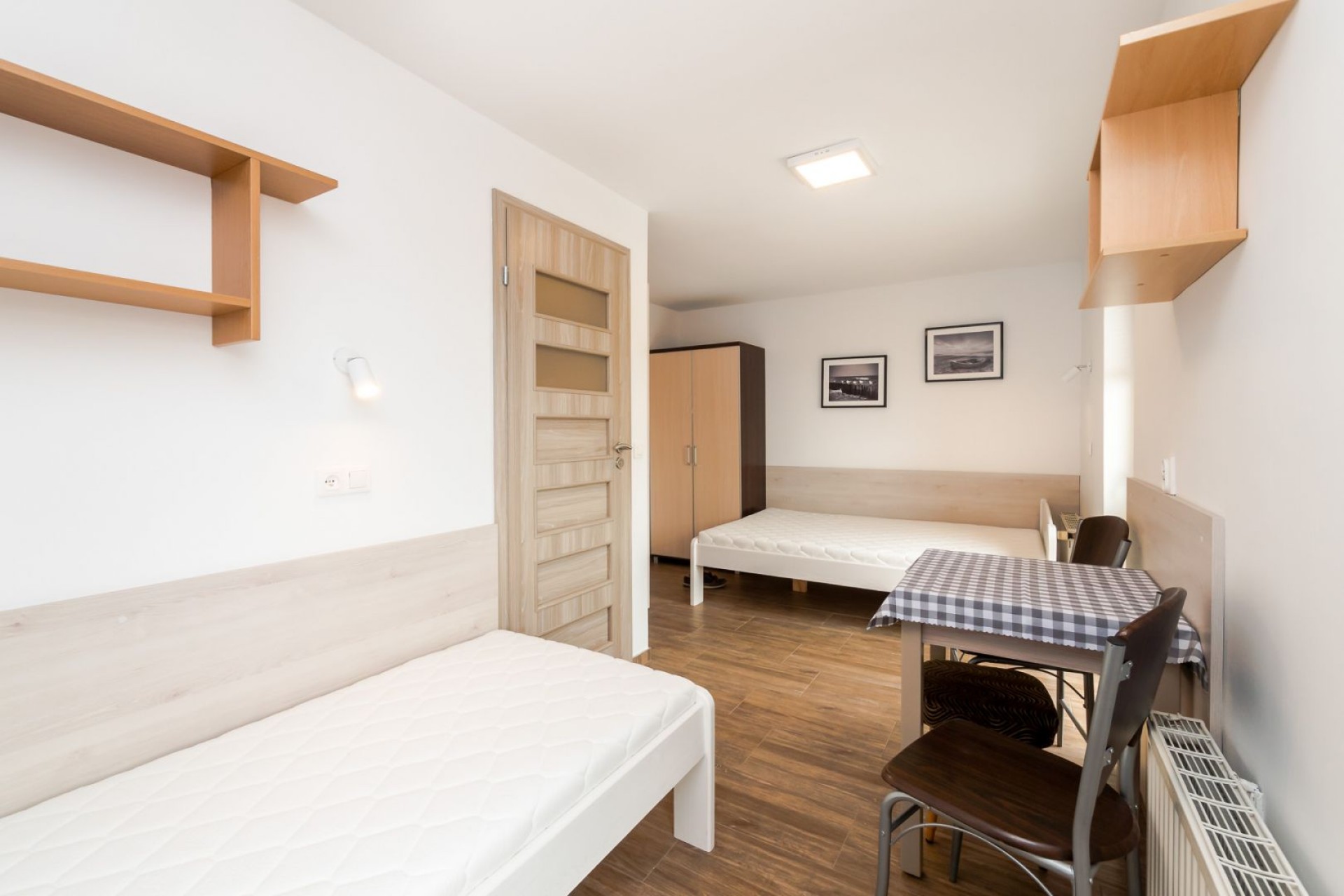 Pole Namiotowe i Pokoje U GIENIA