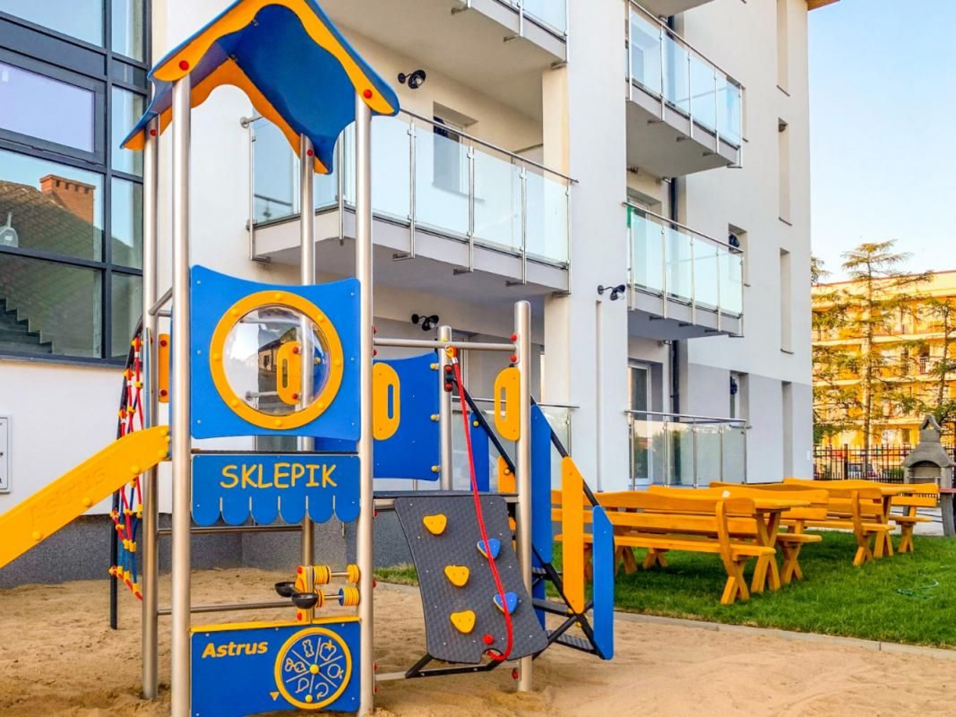 WCZASOWA 8 APARTAMENTS