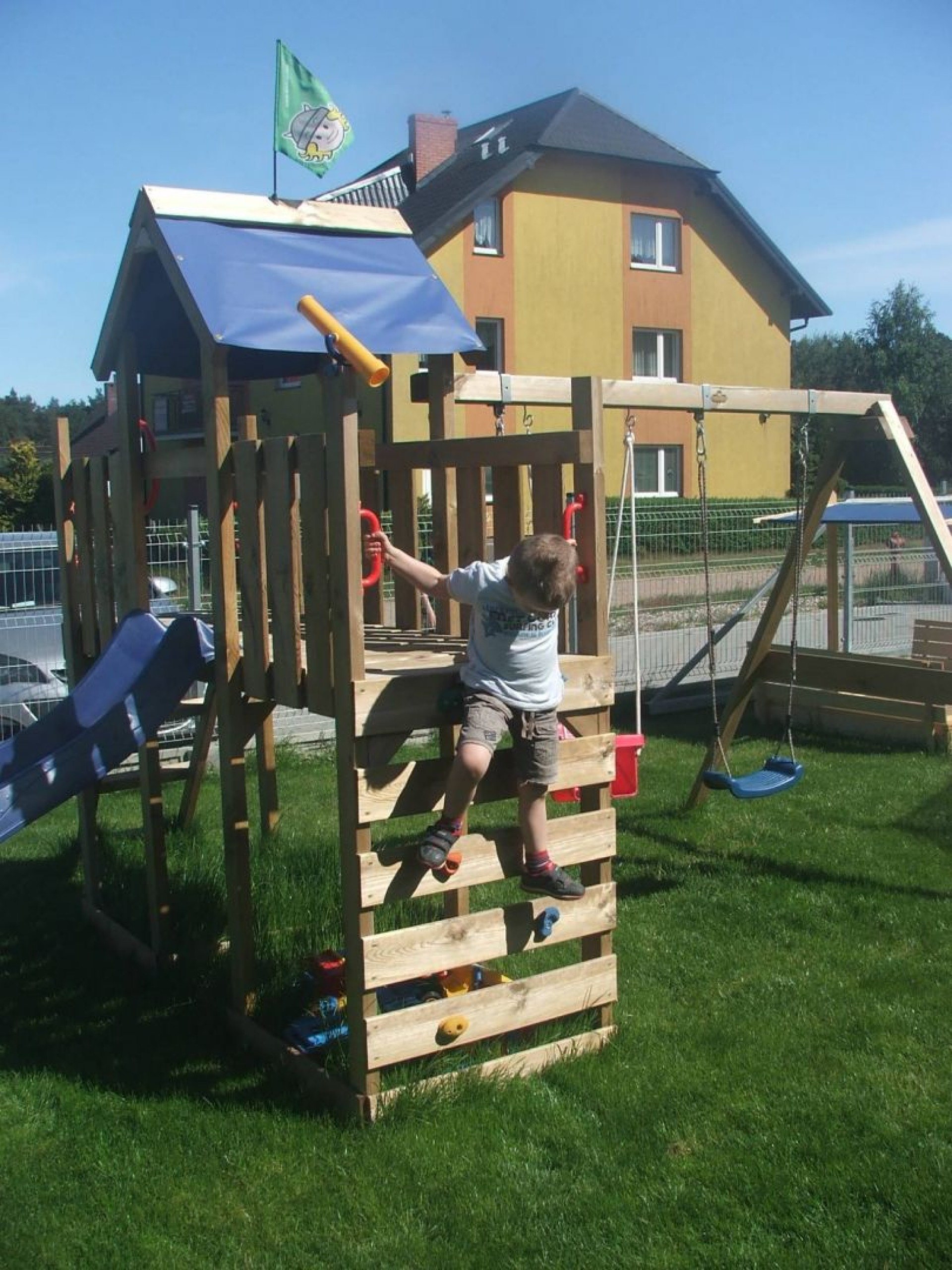 Domki-Apartamenty Żagiel Ostrowo