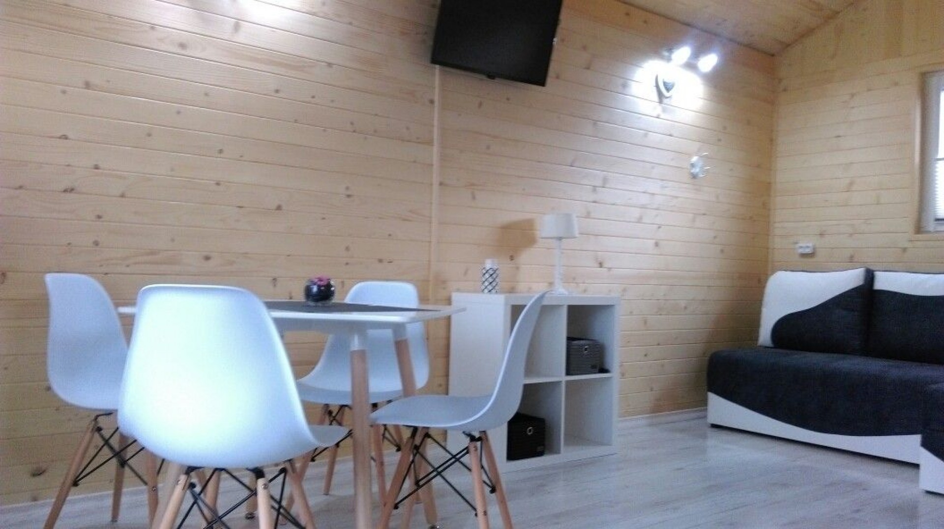 Domki i Apartamenty PÓŁNOCNA MILA
