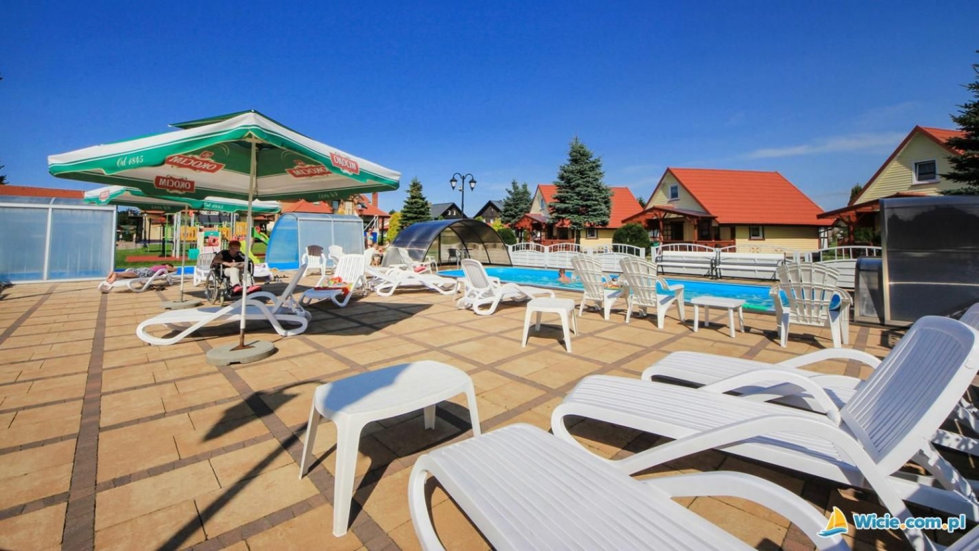 Domki i Pokoje NEPTUN