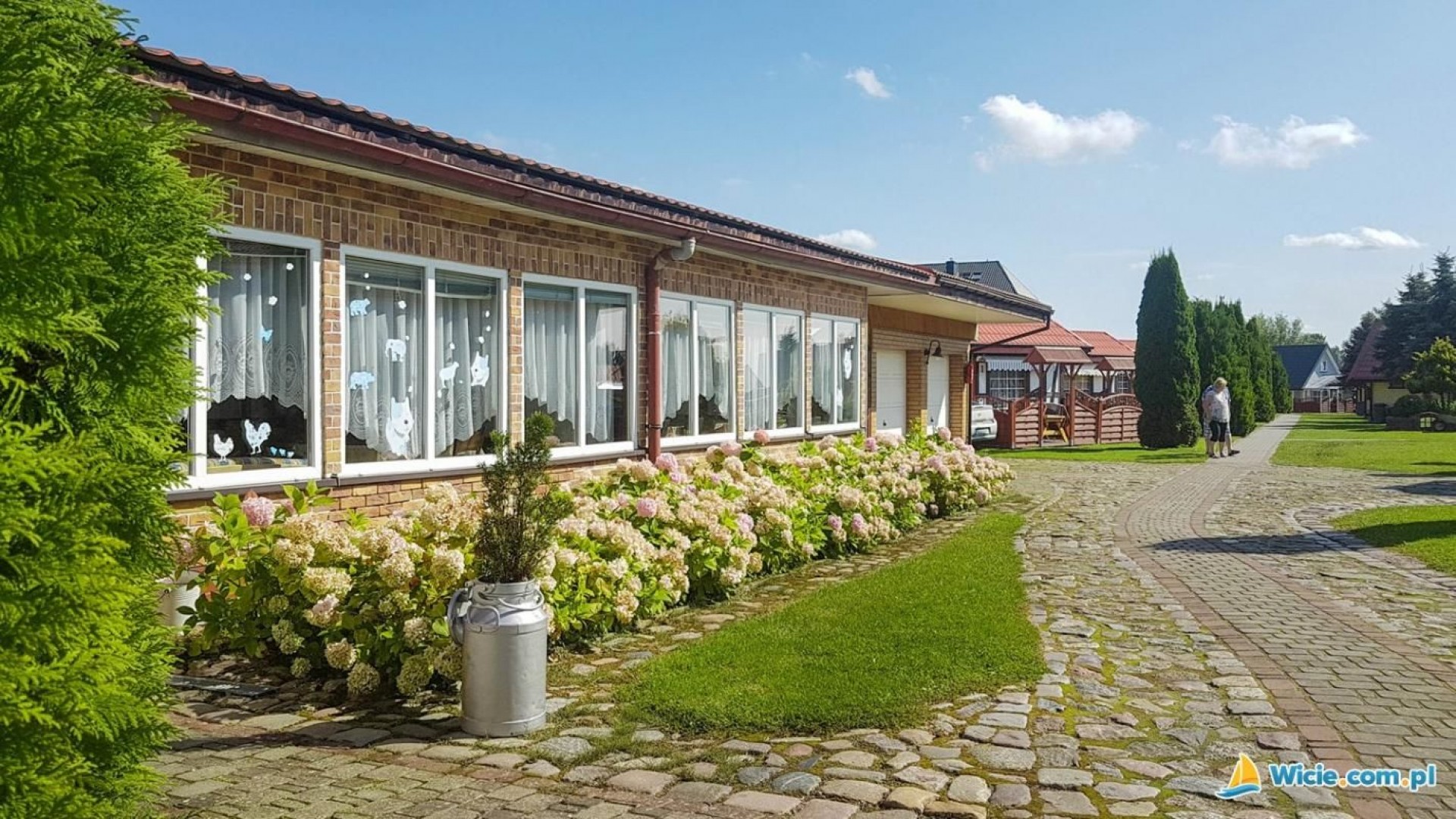 Domki i Pokoje NEPTUN