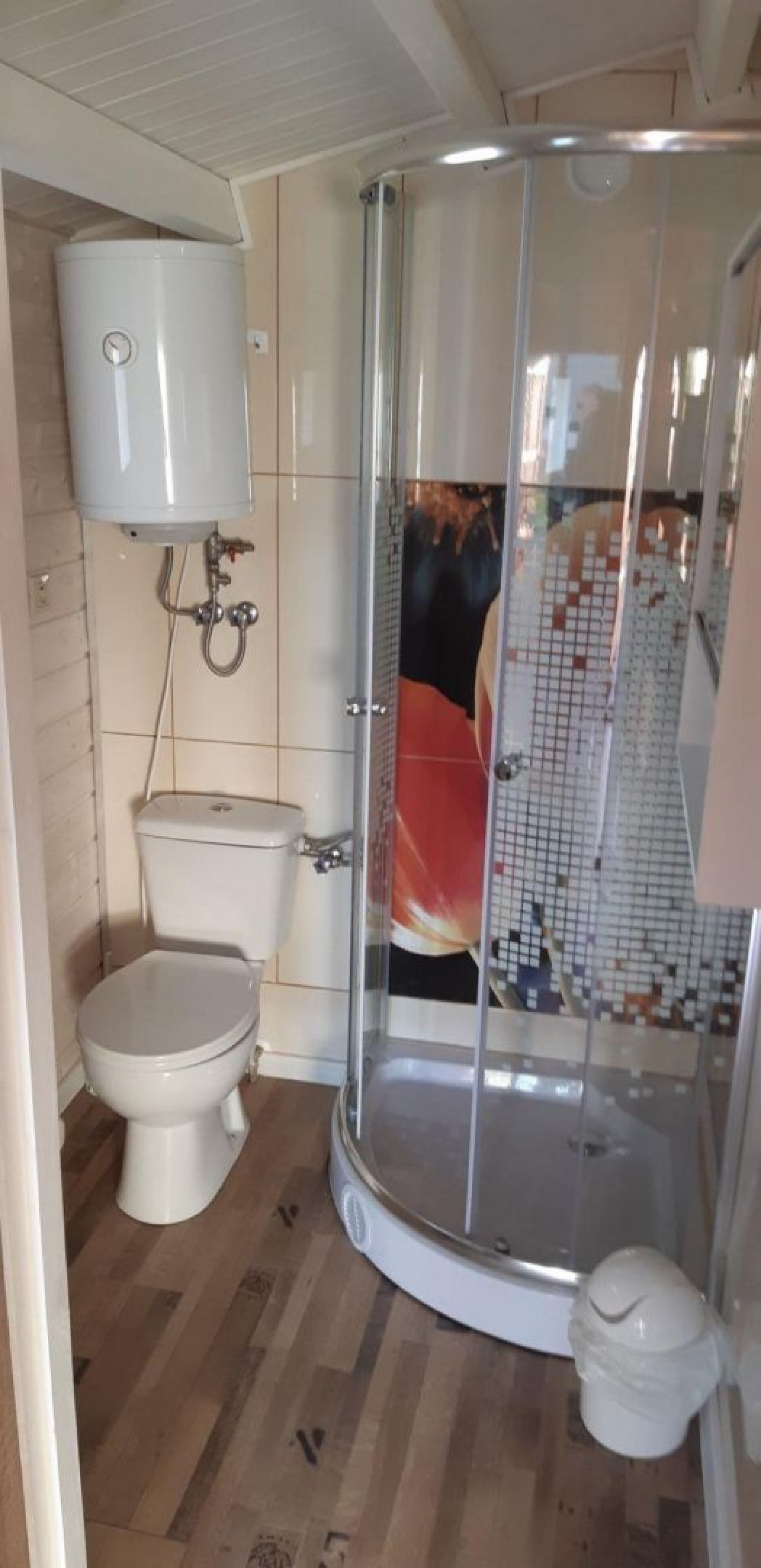 Domki i Pokoje NEPTUN