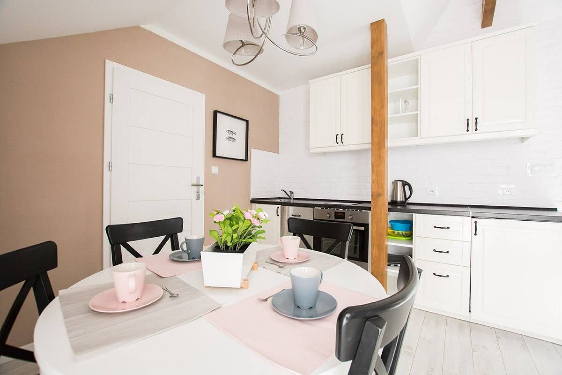 Pokoje Gościnne JANTAR