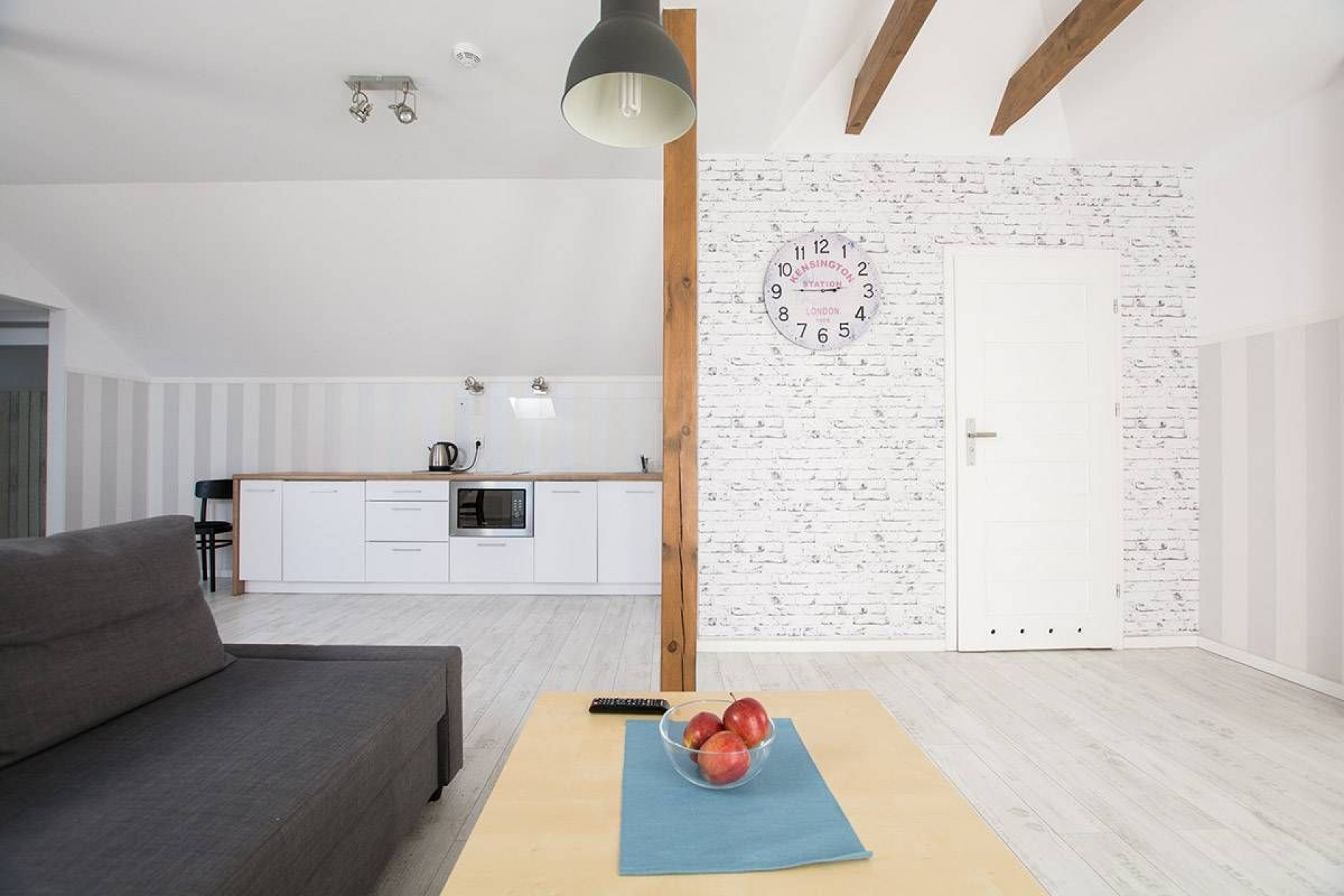 Pokoje Gościnne JANTAR