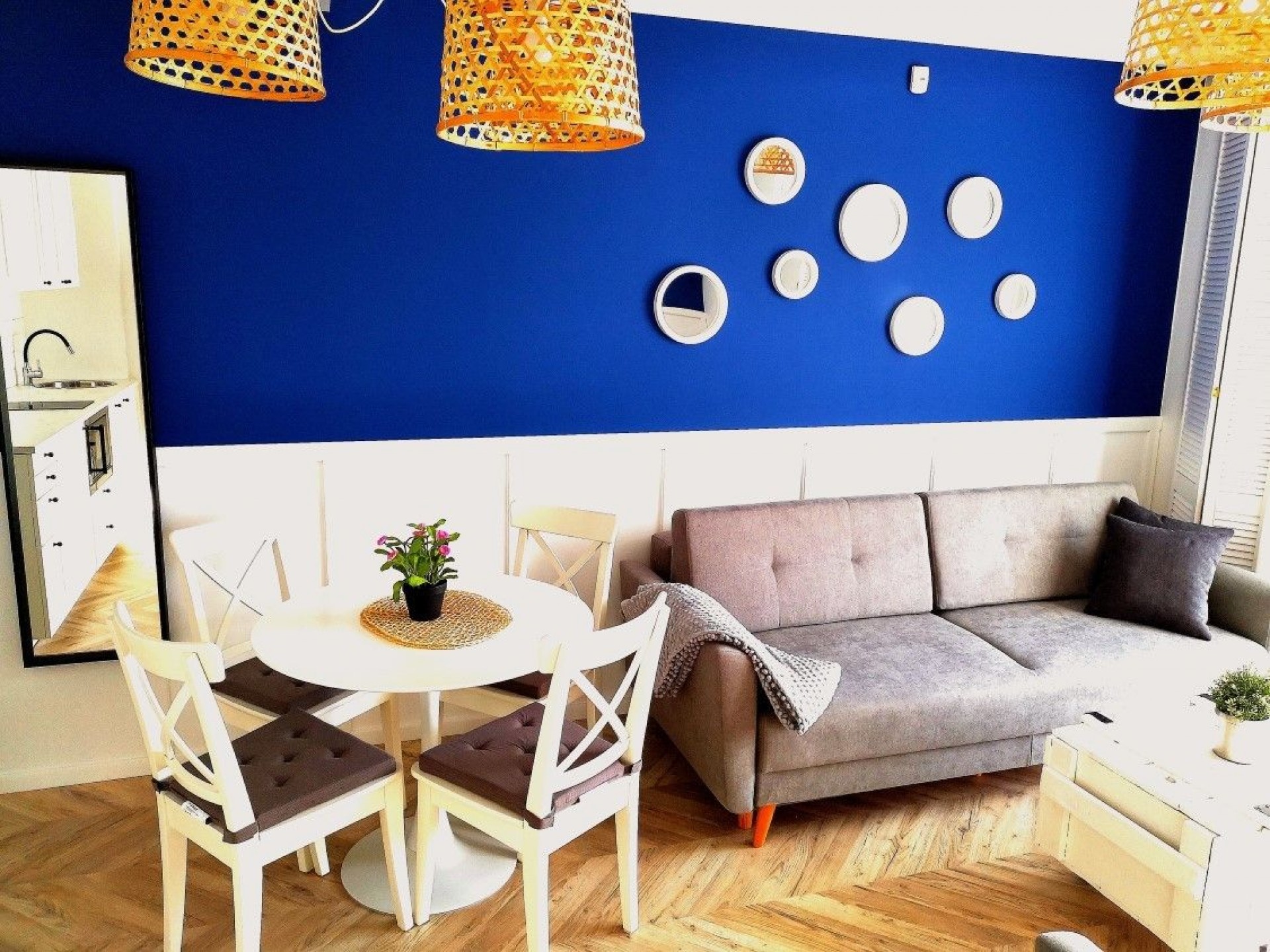 Pokoje Gościnne JANTAR