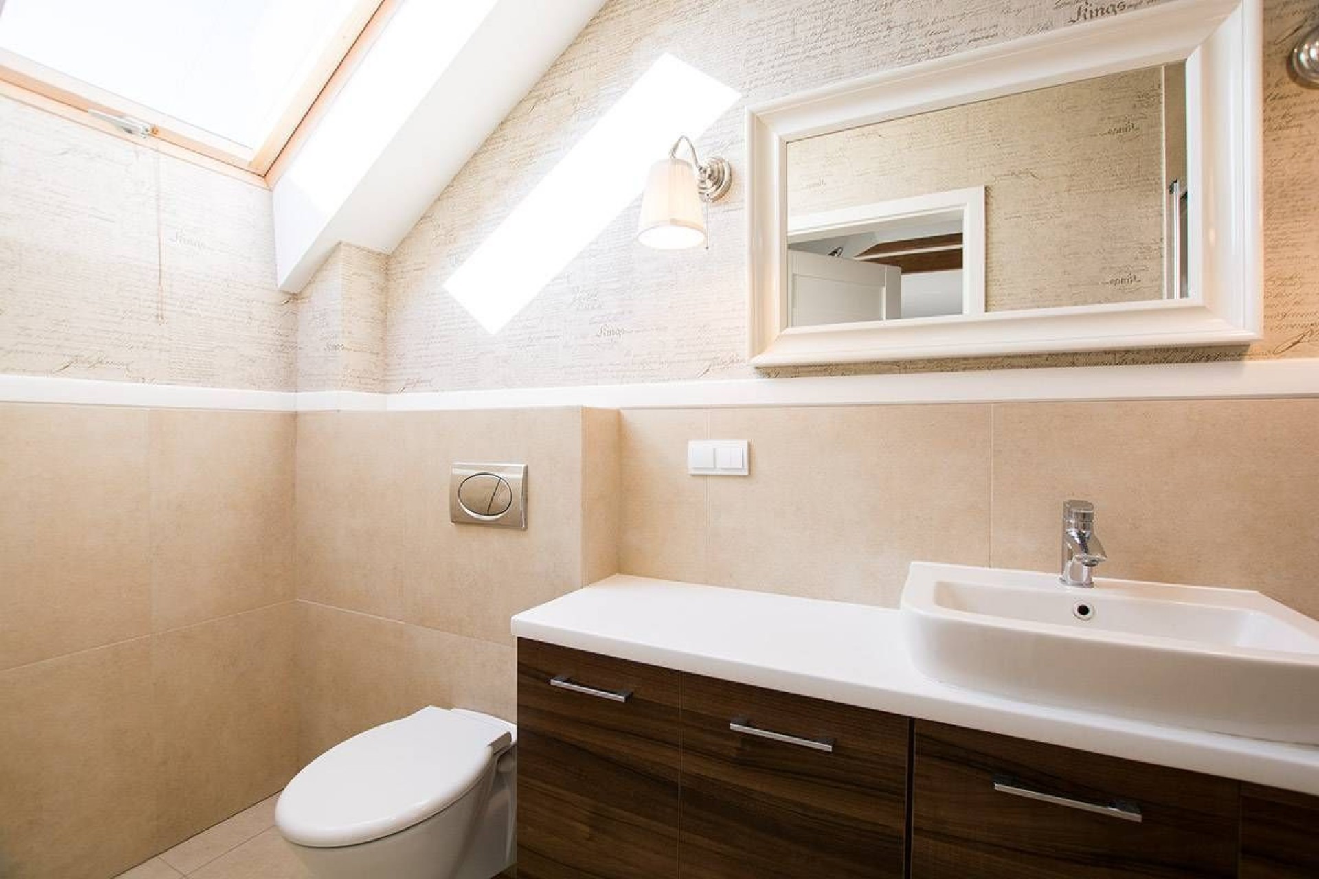 Pokoje Gościnne JANTAR