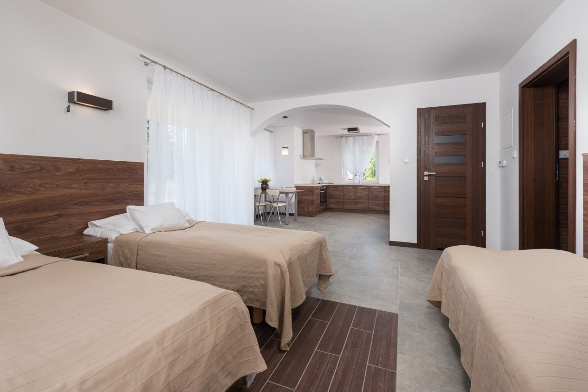 Pokoje Gościnne RONIN