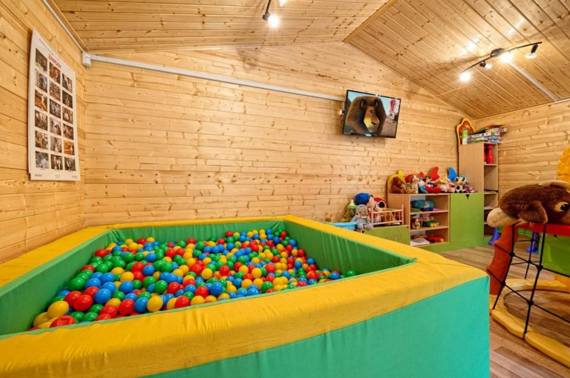 RODOS Domki i Apartamenty - blisko morza