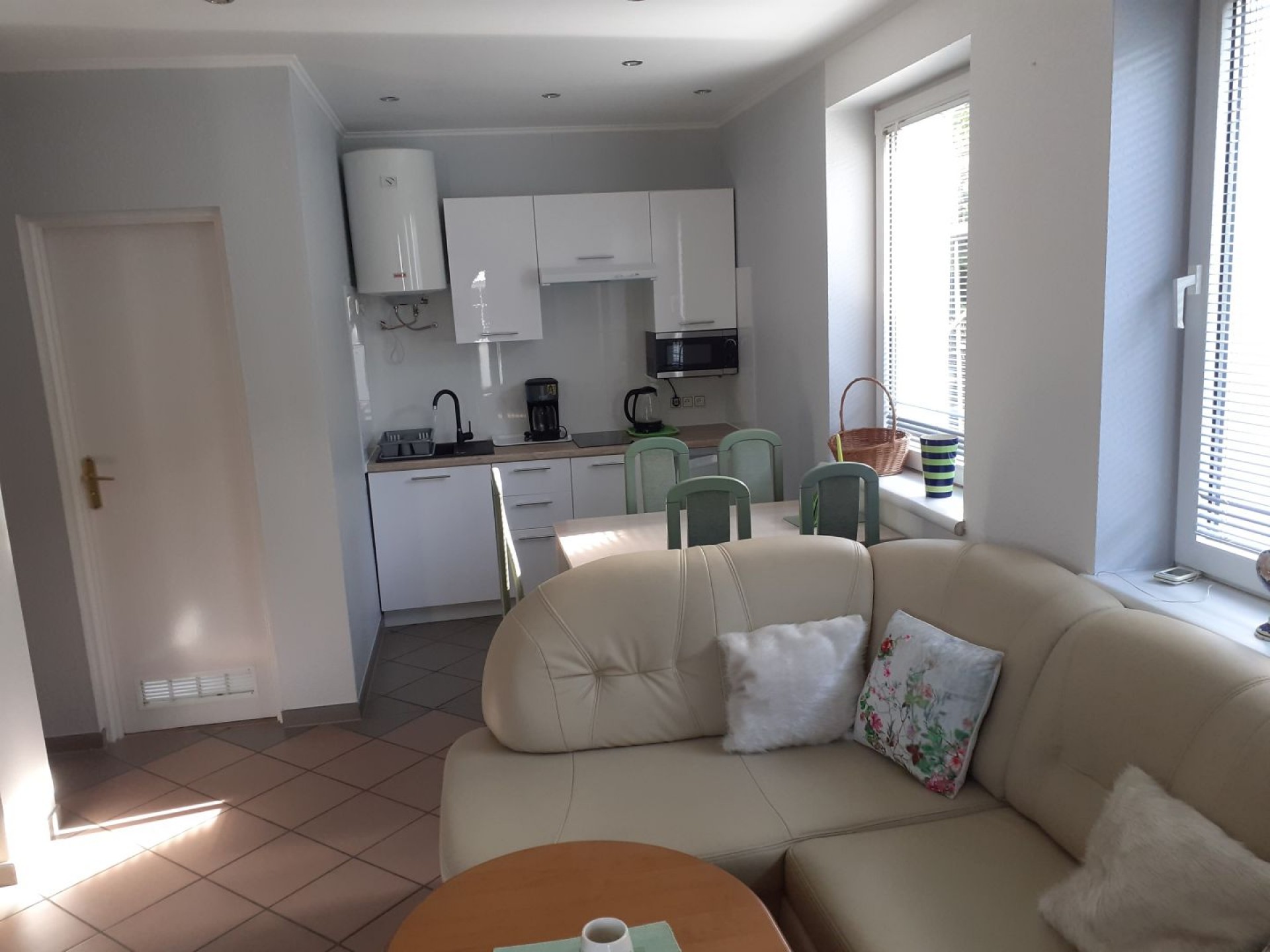 apartament 3 pokojowy z tarasem