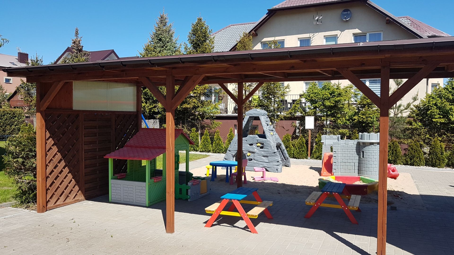 Pokoje nad morzem HELIOS