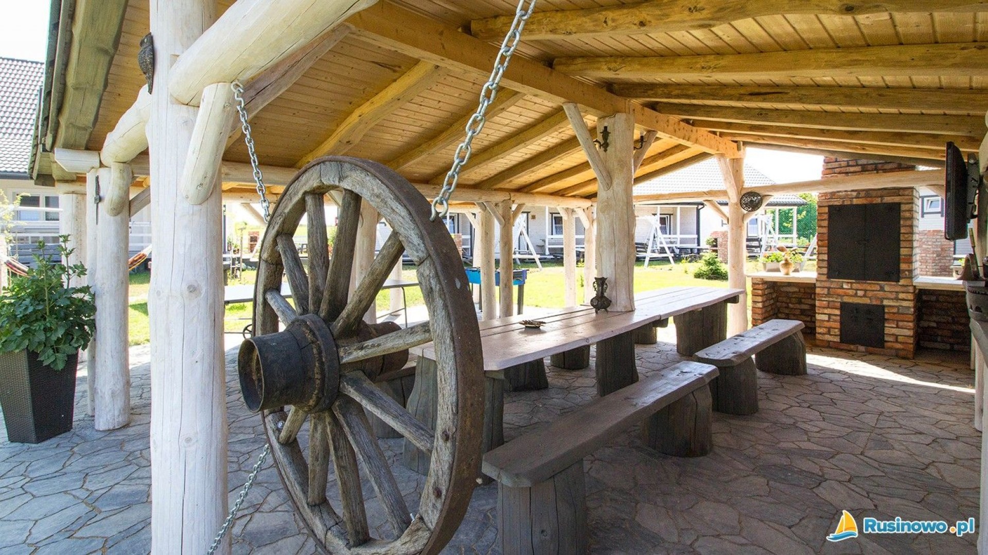 Domki Letniskowe RODZINNE RUSINOWO