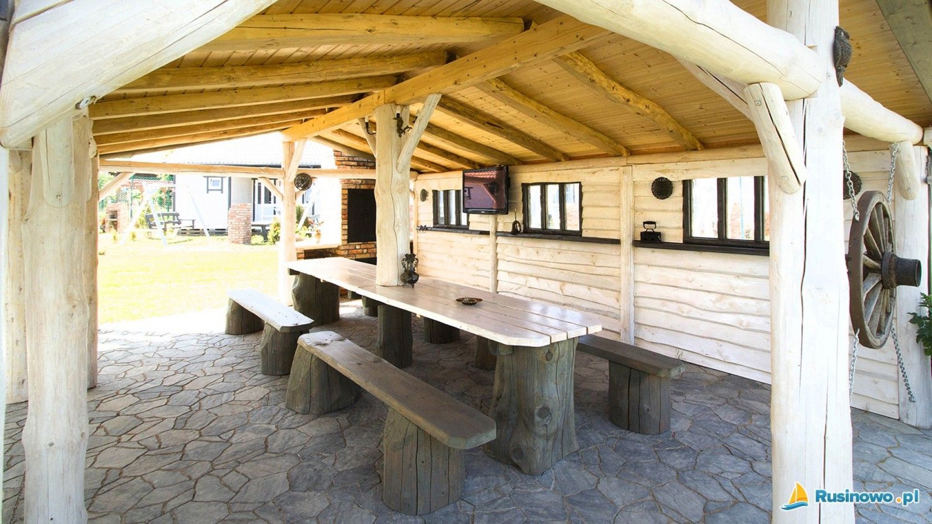 Domki Letniskowe RODZINNE RUSINOWO