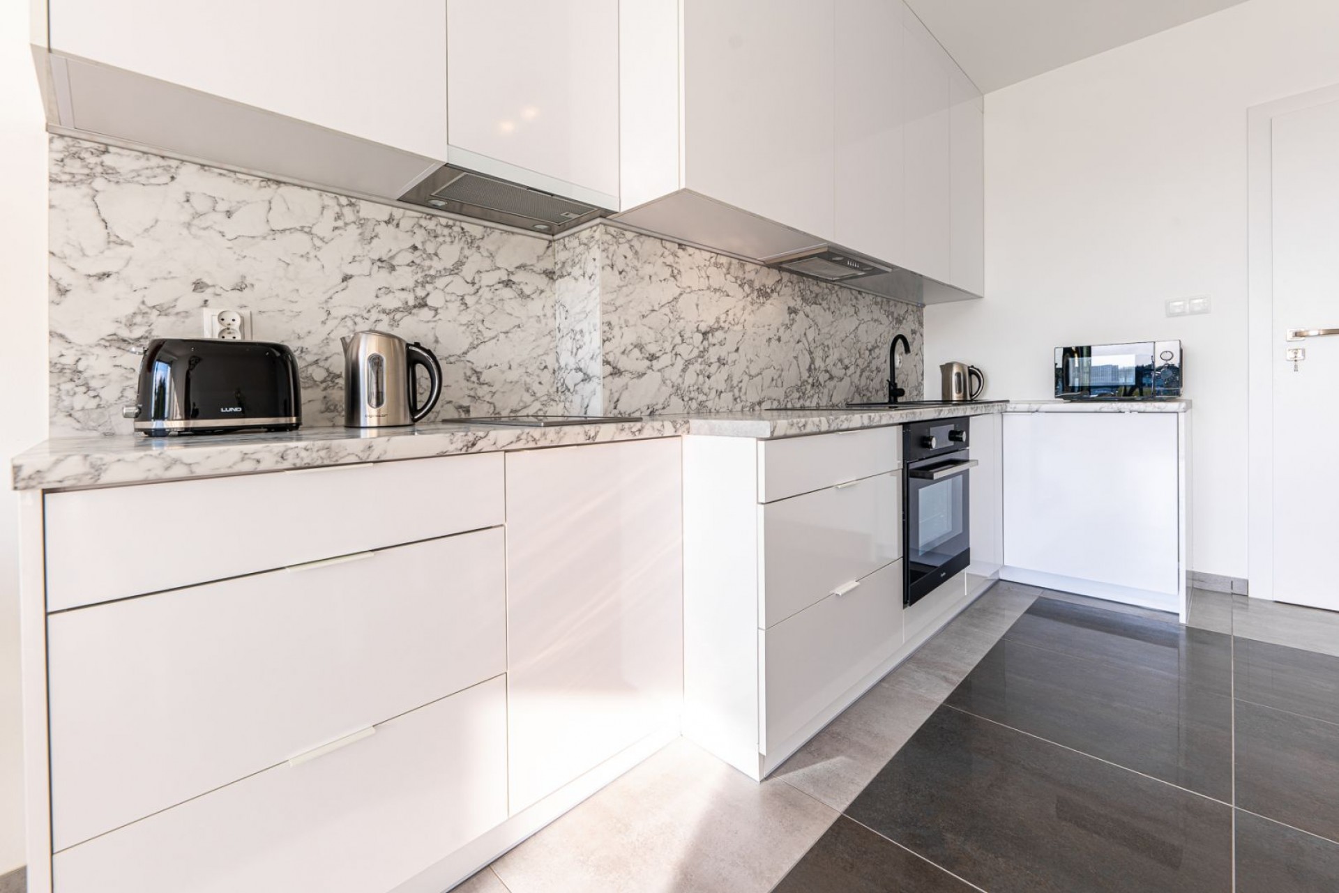 Pokoje i Apartamenty BLU PORT