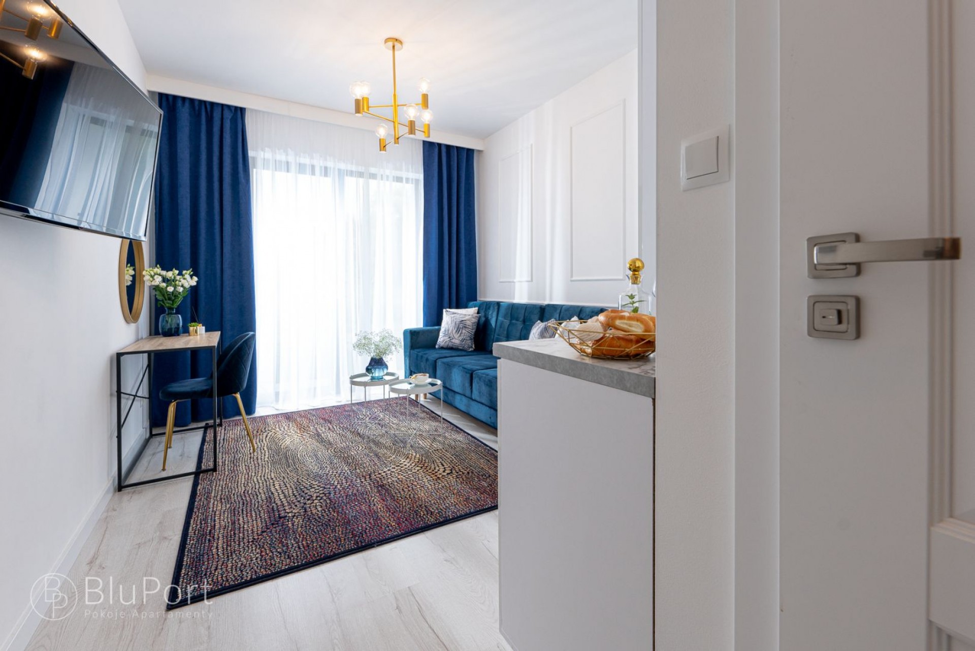 Pokoje i Apartamenty BLU PORT