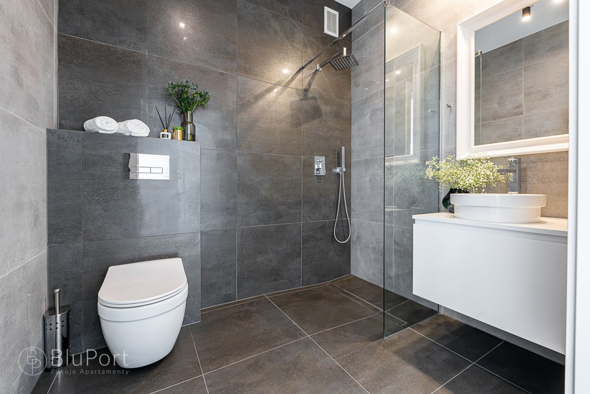 Pokoje i Apartamenty BLU PORT