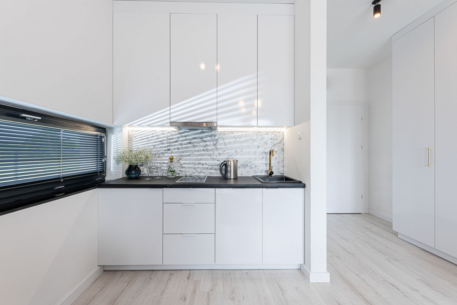 Pokoje i Apartamenty BLU PORT