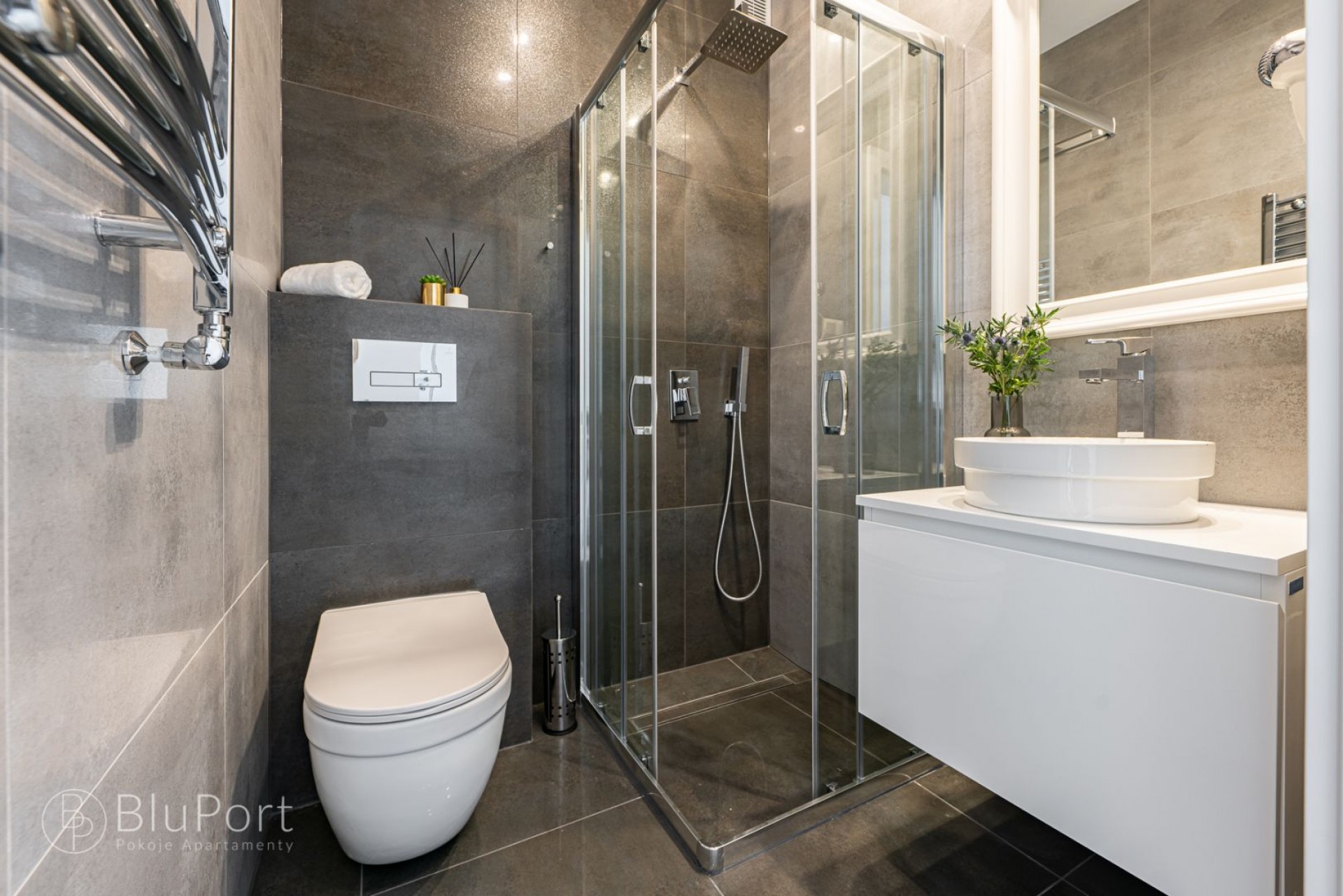 Pokoje i Apartamenty BLU PORT