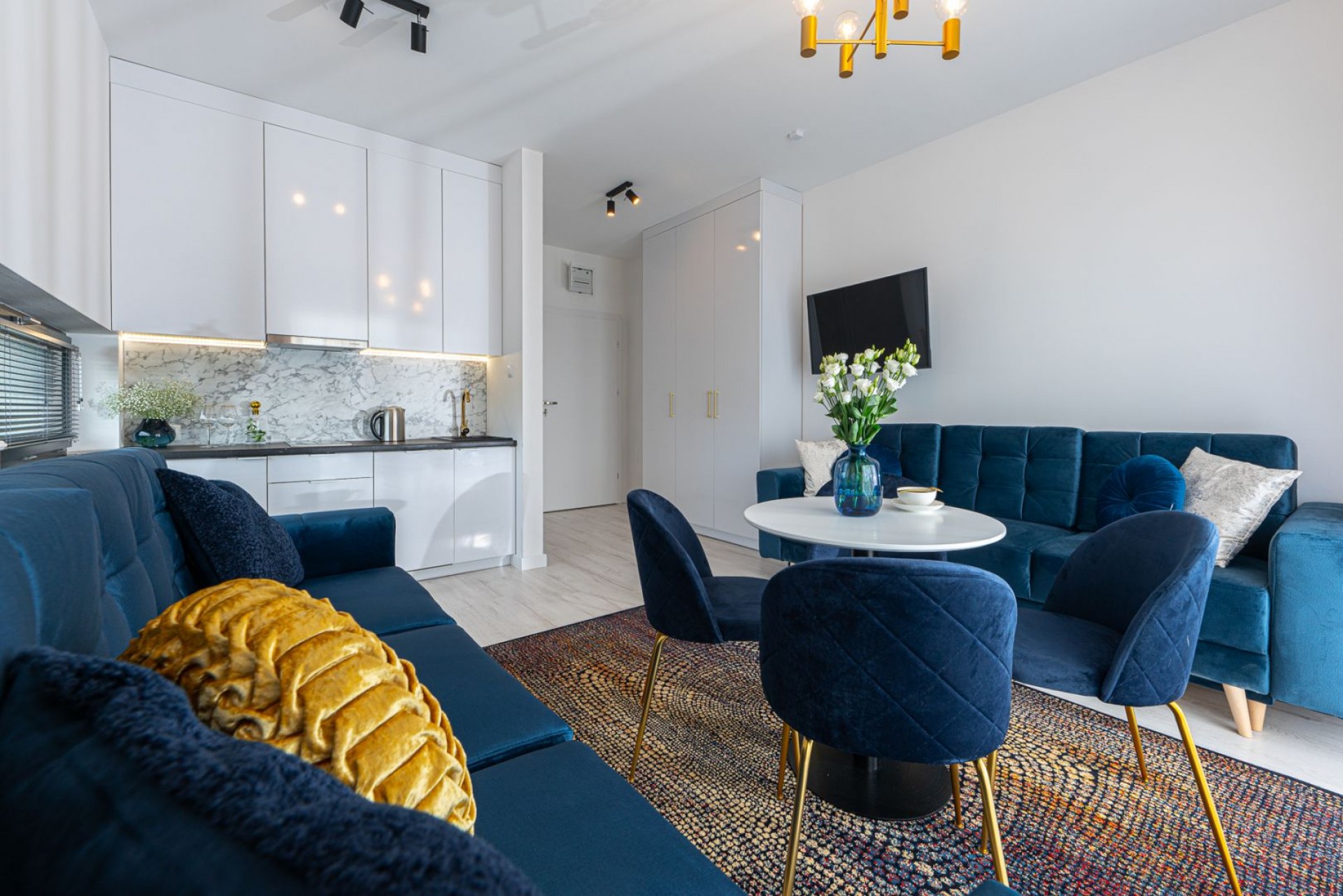 Pokoje i Apartamenty BLU PORT